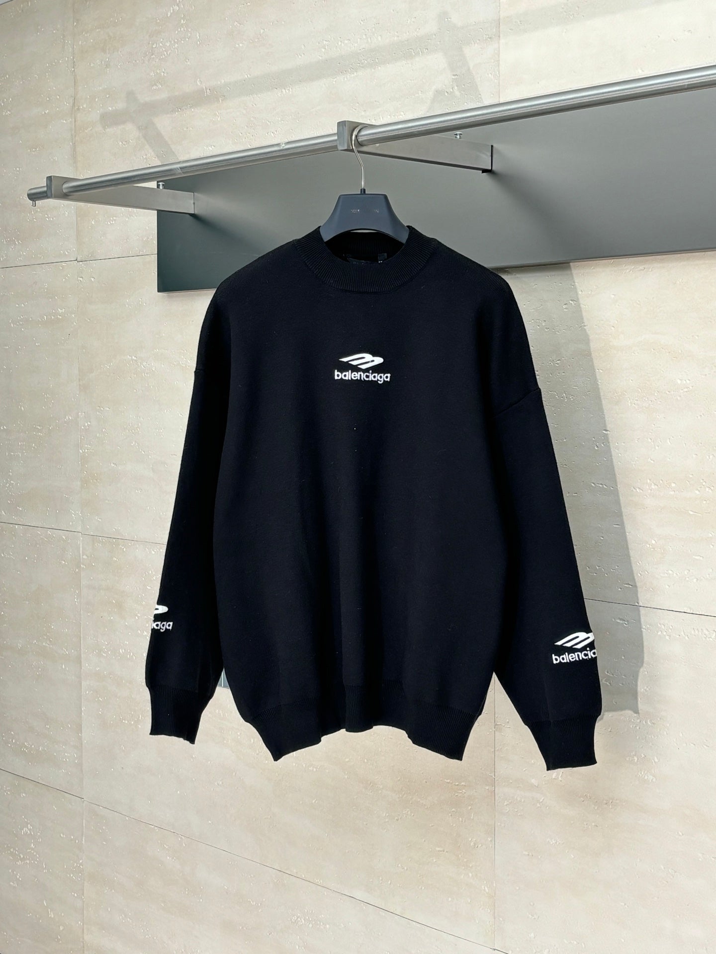 LuxluxHouse Best Quality Clothes Balenciaga Hoodie & Sweater