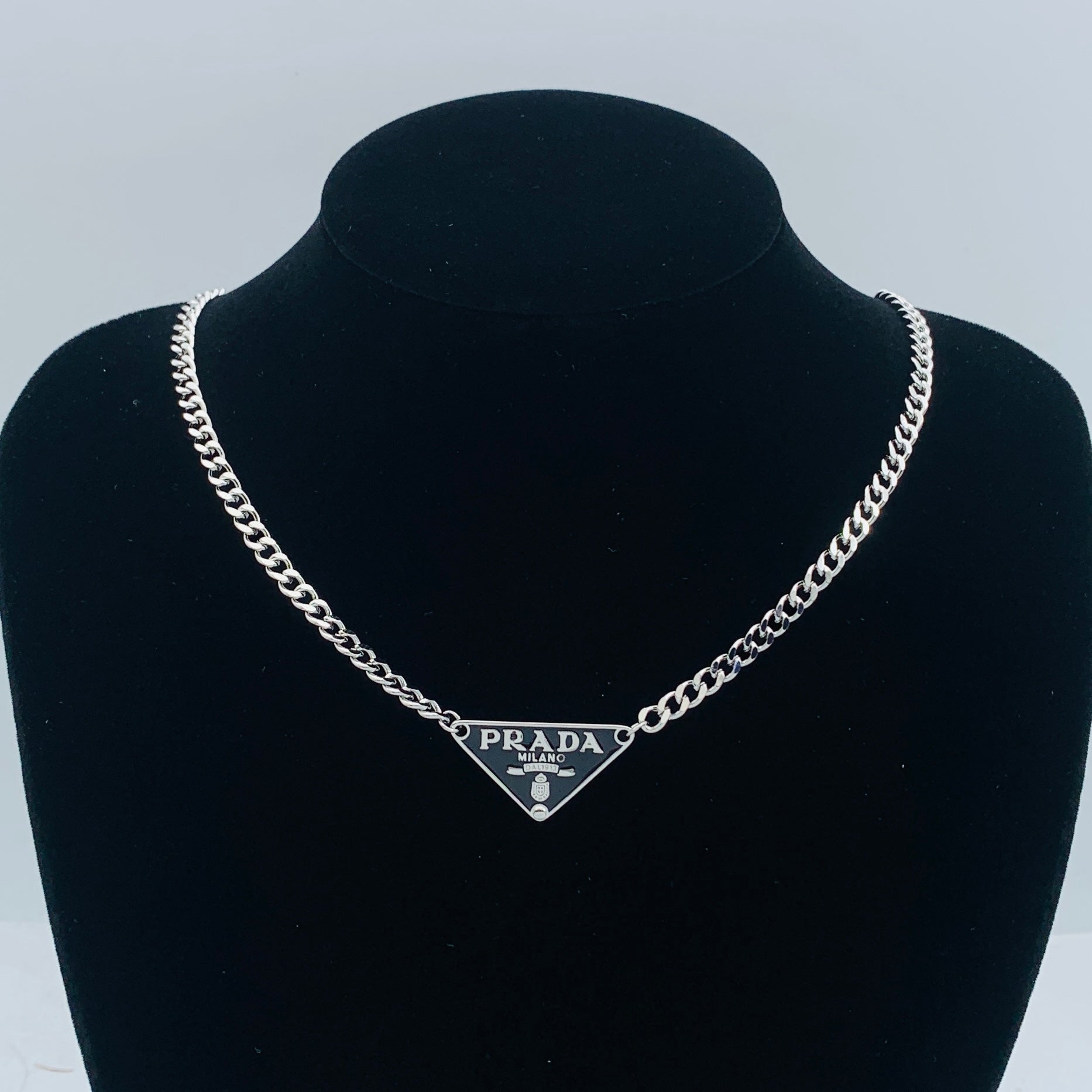 LuxluxHouse Low Price And High Quality Accessories Prada