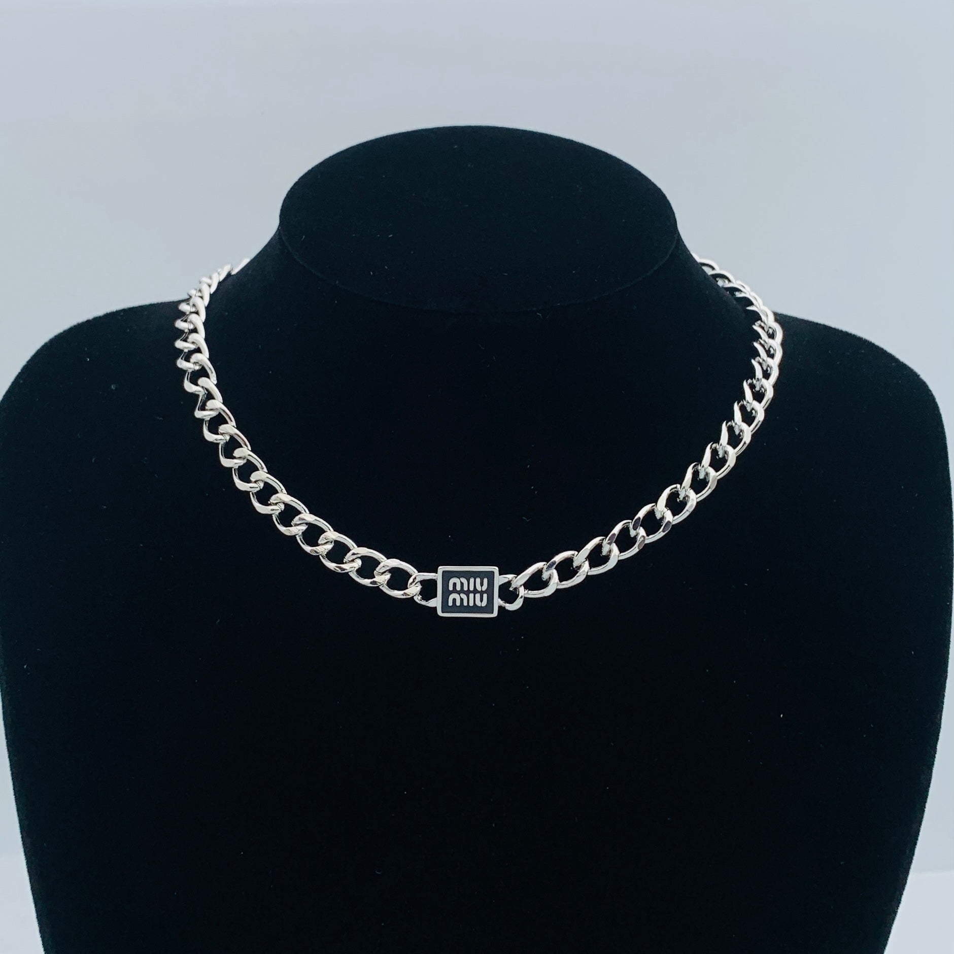 LuxluxHouse Low Price And High Quality Accessories Miu Miu