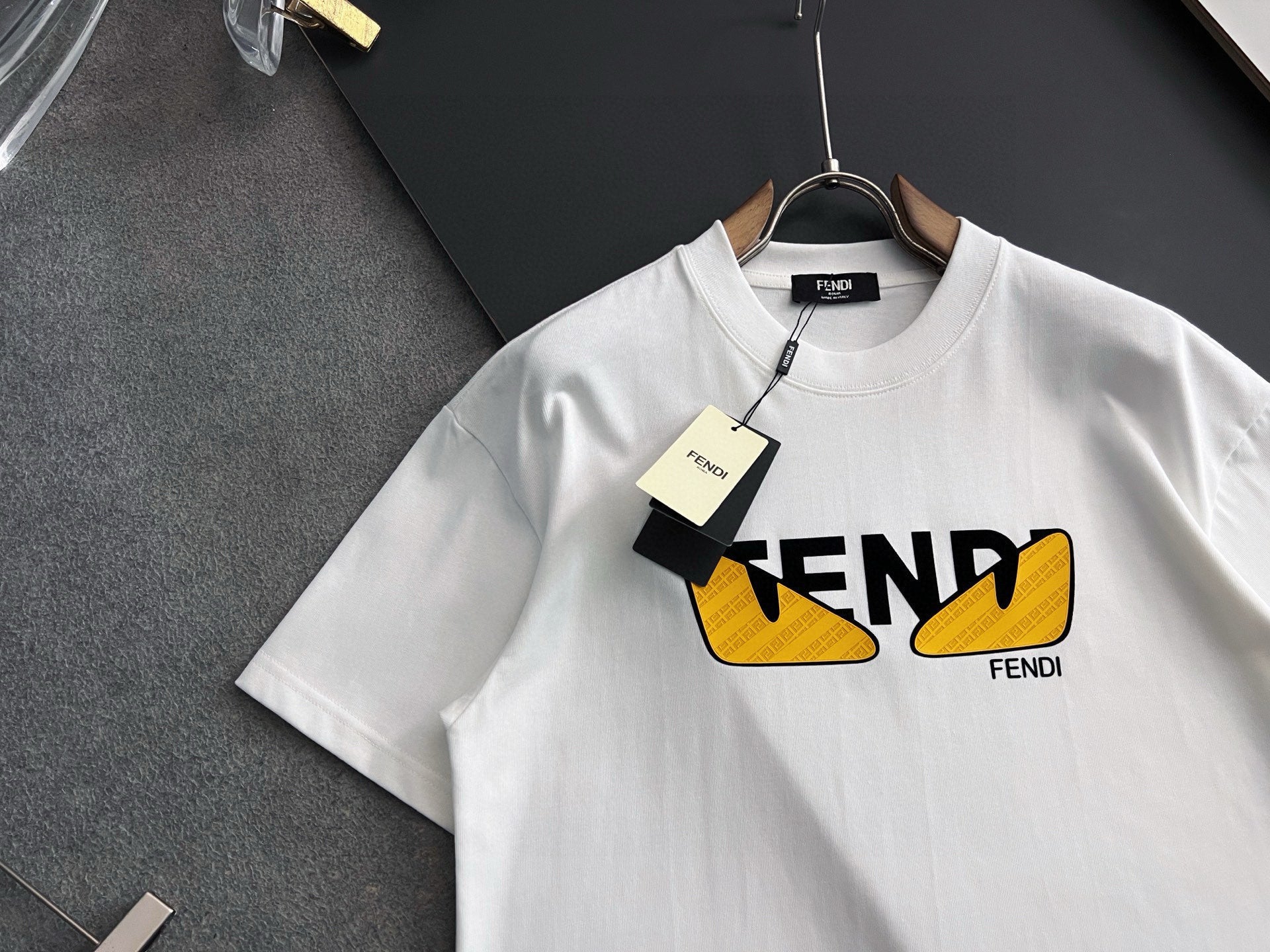 LuxluxHouse Best Quality Clothes Fendi T-shirt