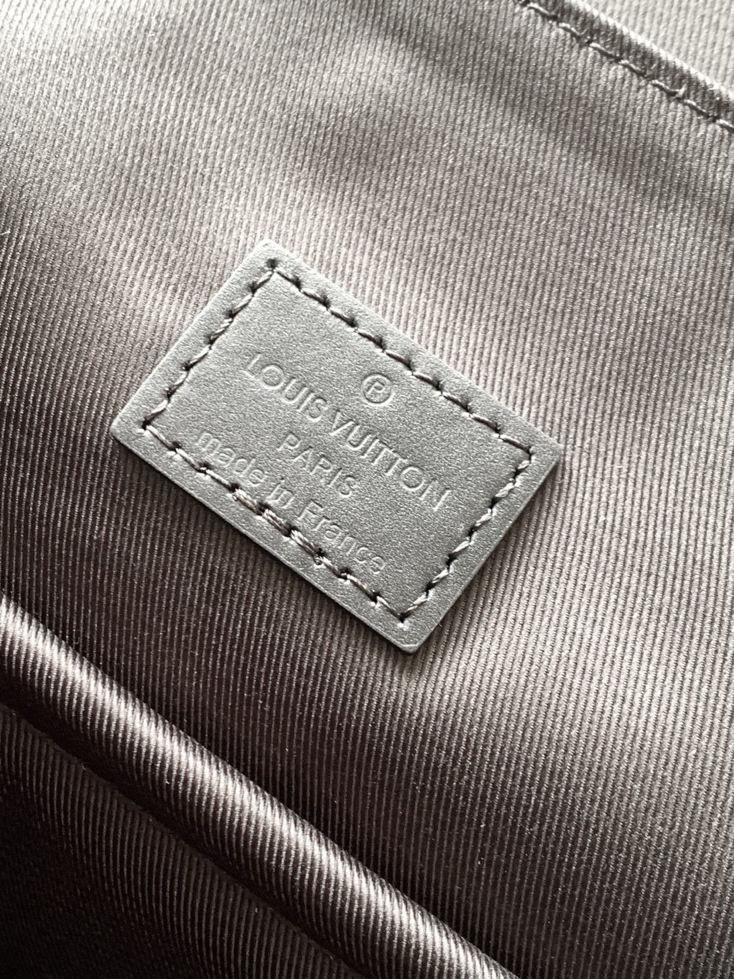 LuxluxHouse Best Quality Bags Louis Vuitton Men