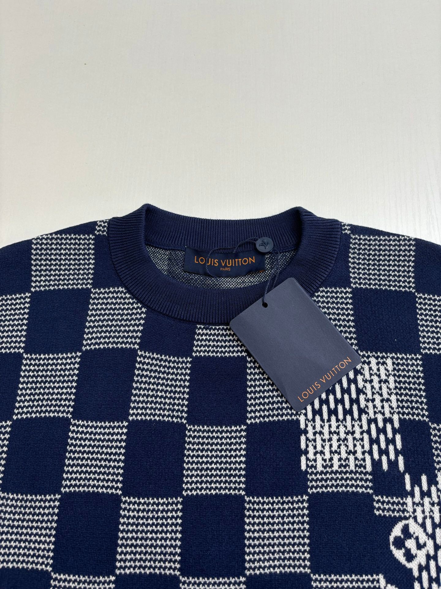 LuxluxHouse Best Quality Clothes T-shirt Loewe