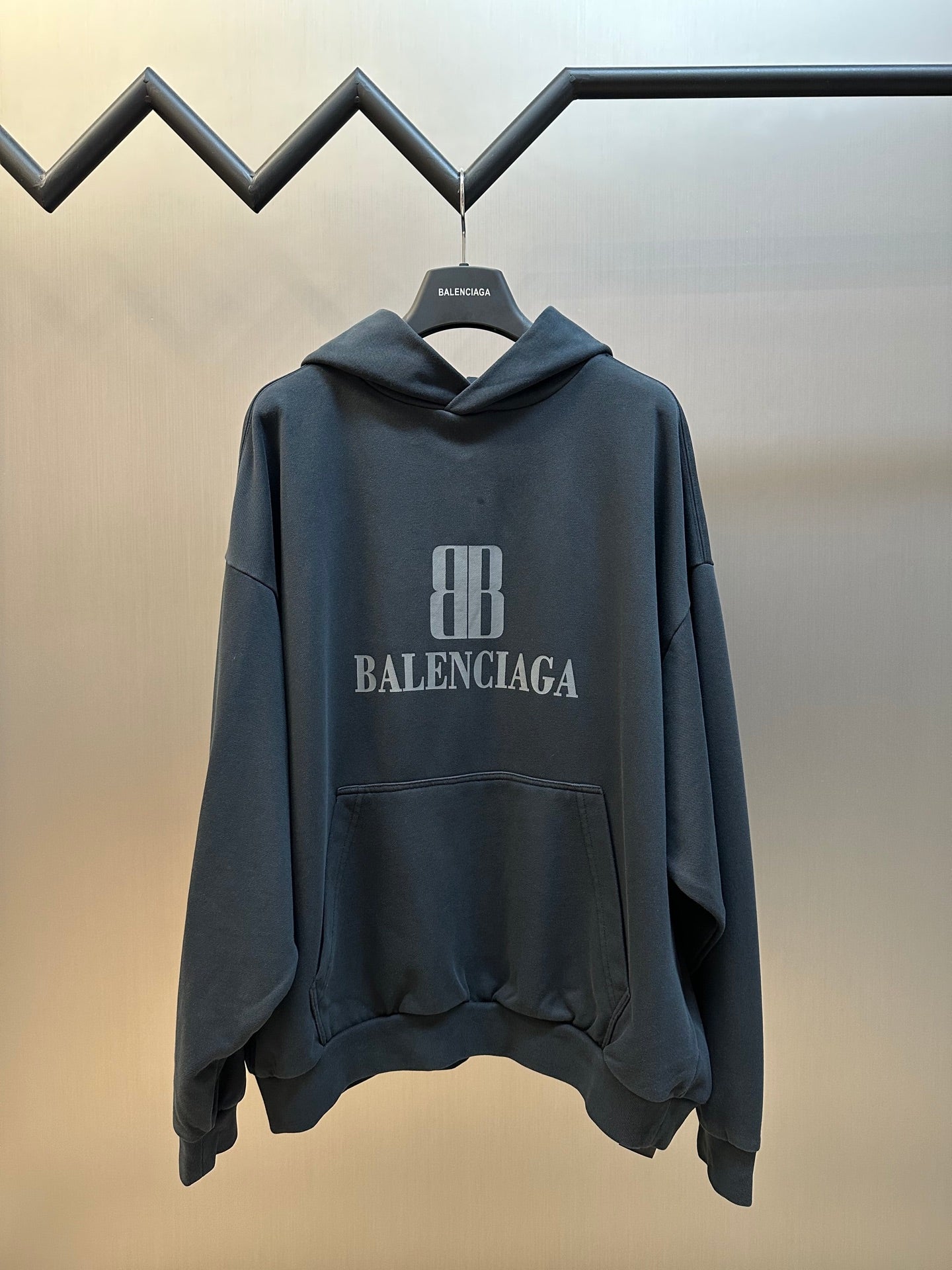 LuxluxHouse Best Quality Clothes Balenciaga Hoodie & Sweater