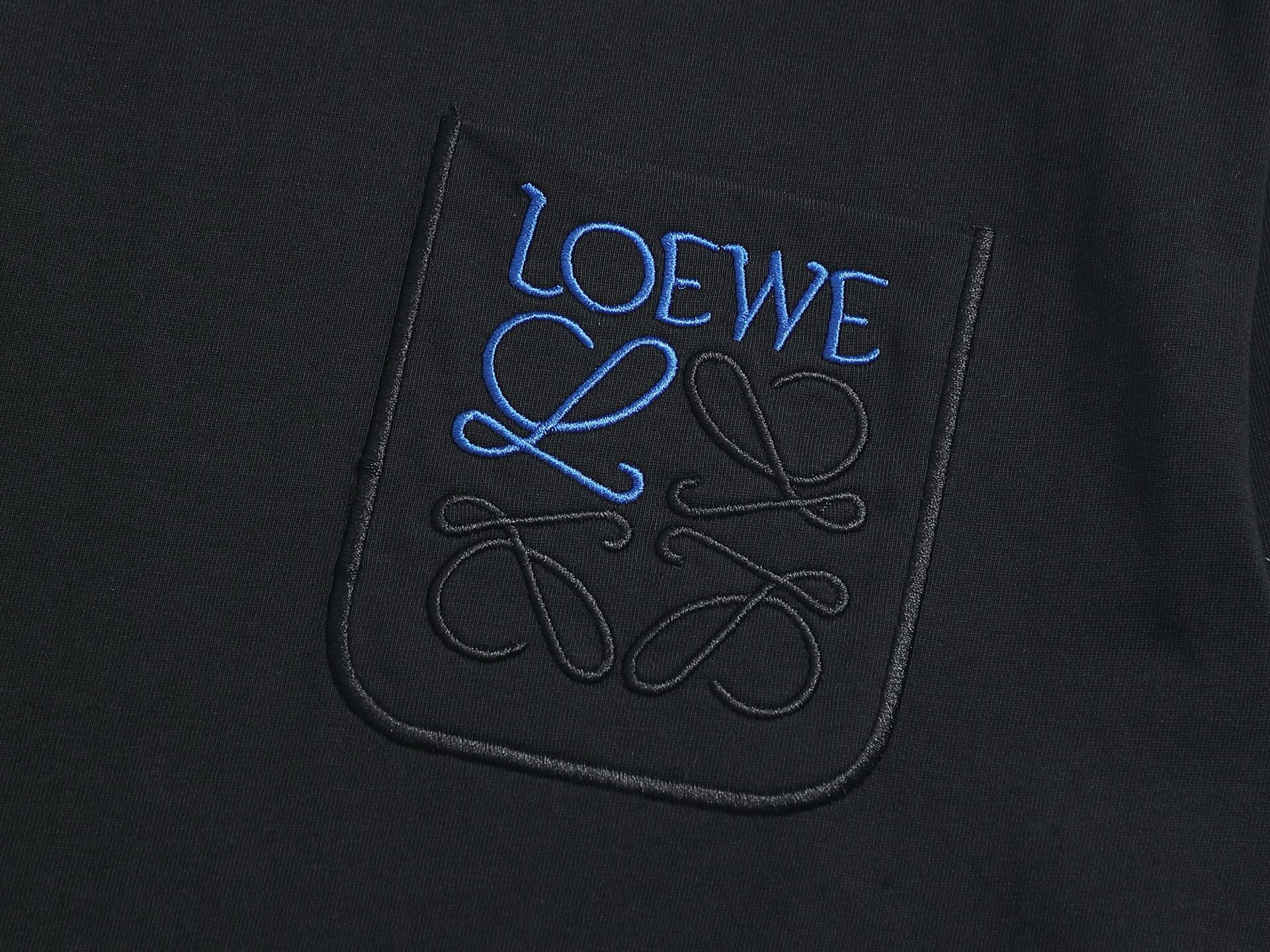 LuxluxHouse Best Quality Clothes T-shirt Loewe