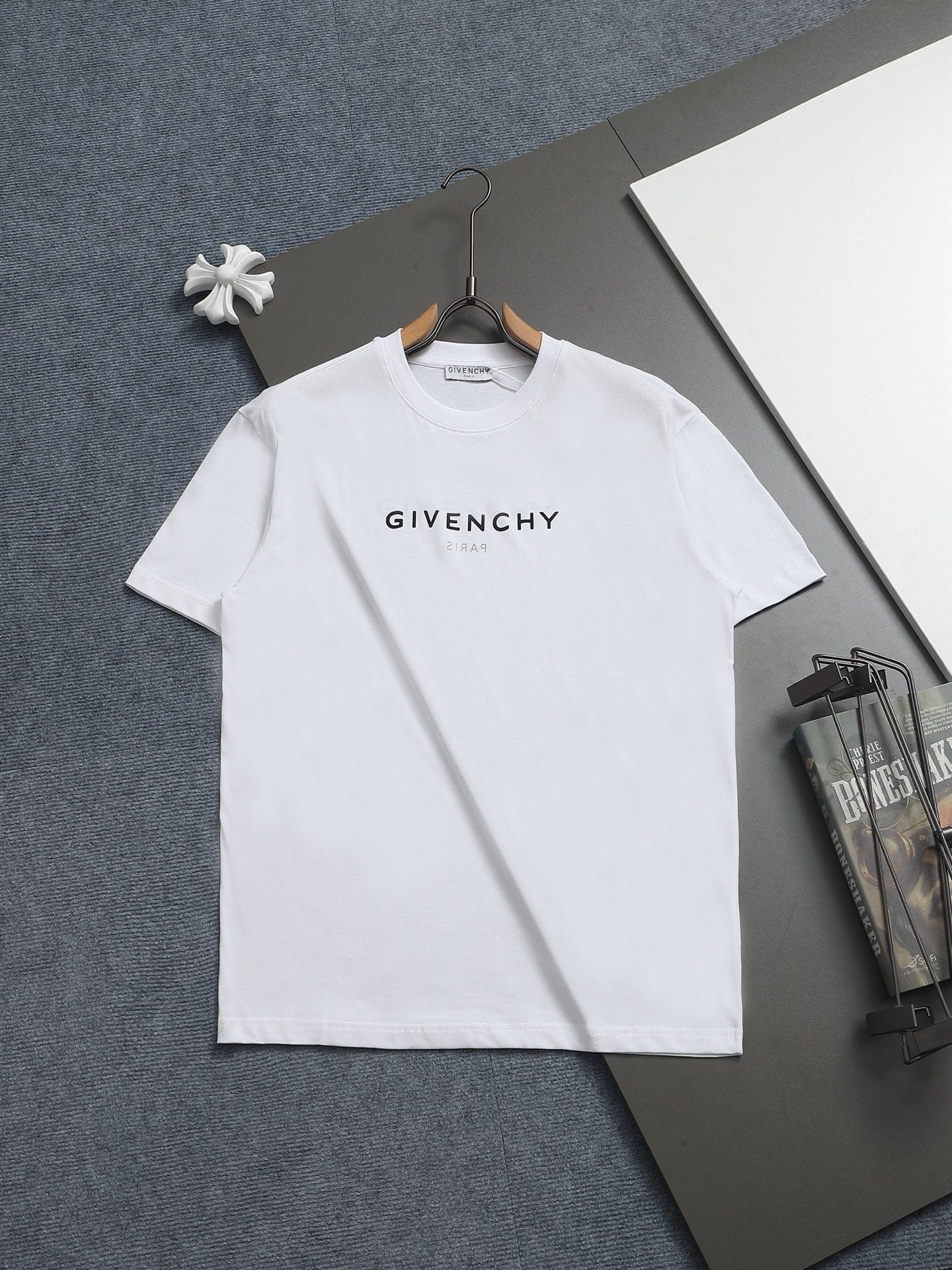 LuxluxHouse Best Quality Clothes Givenchy T-shirt