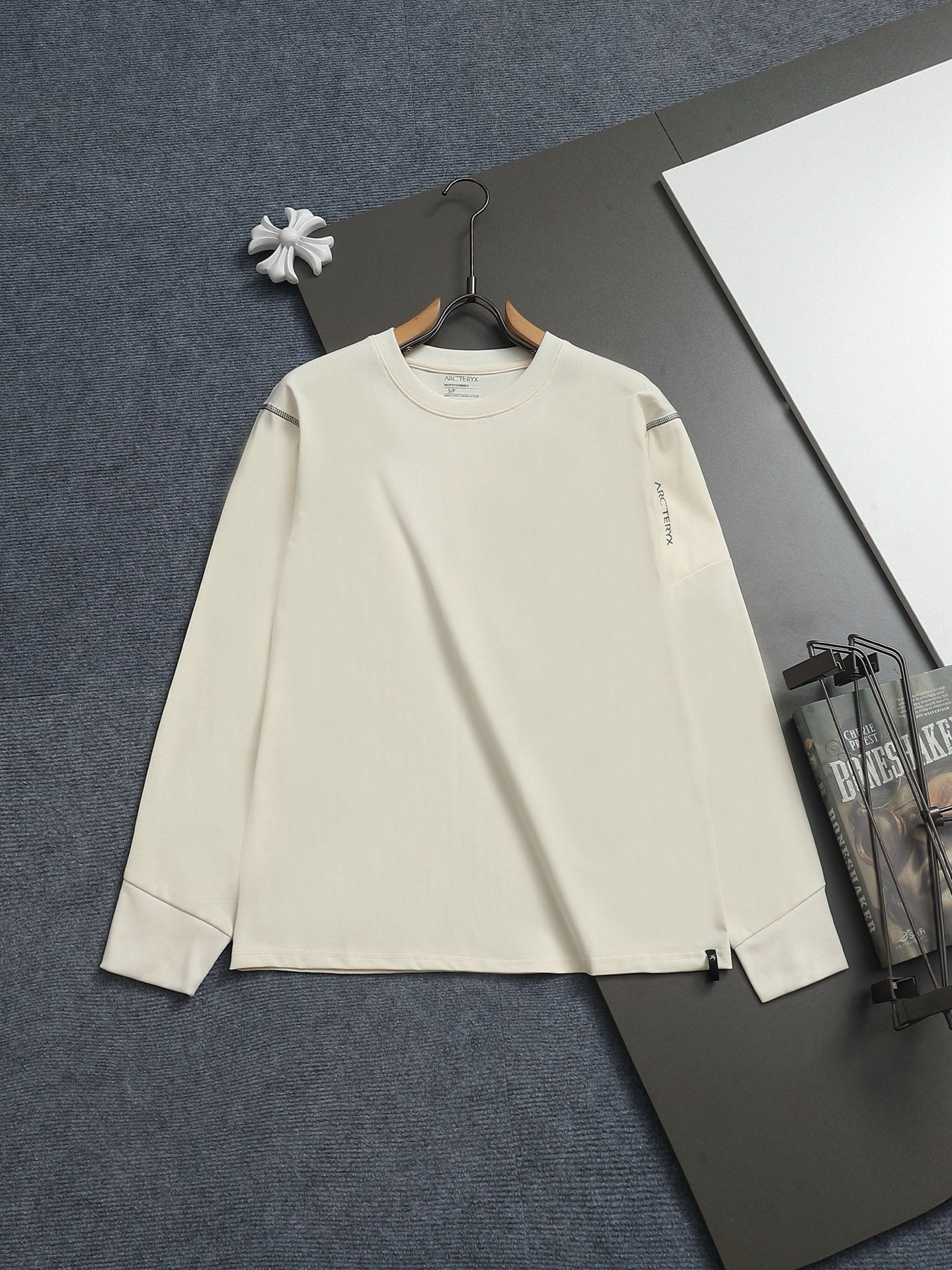 LuxluxHouse Best Quality Clothes T-shirt Arcteryx