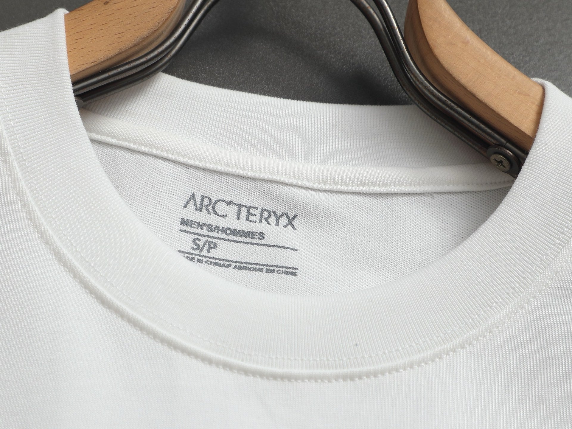 LuxluxHouse Best Quality Clothes T-shirt Arcteryx