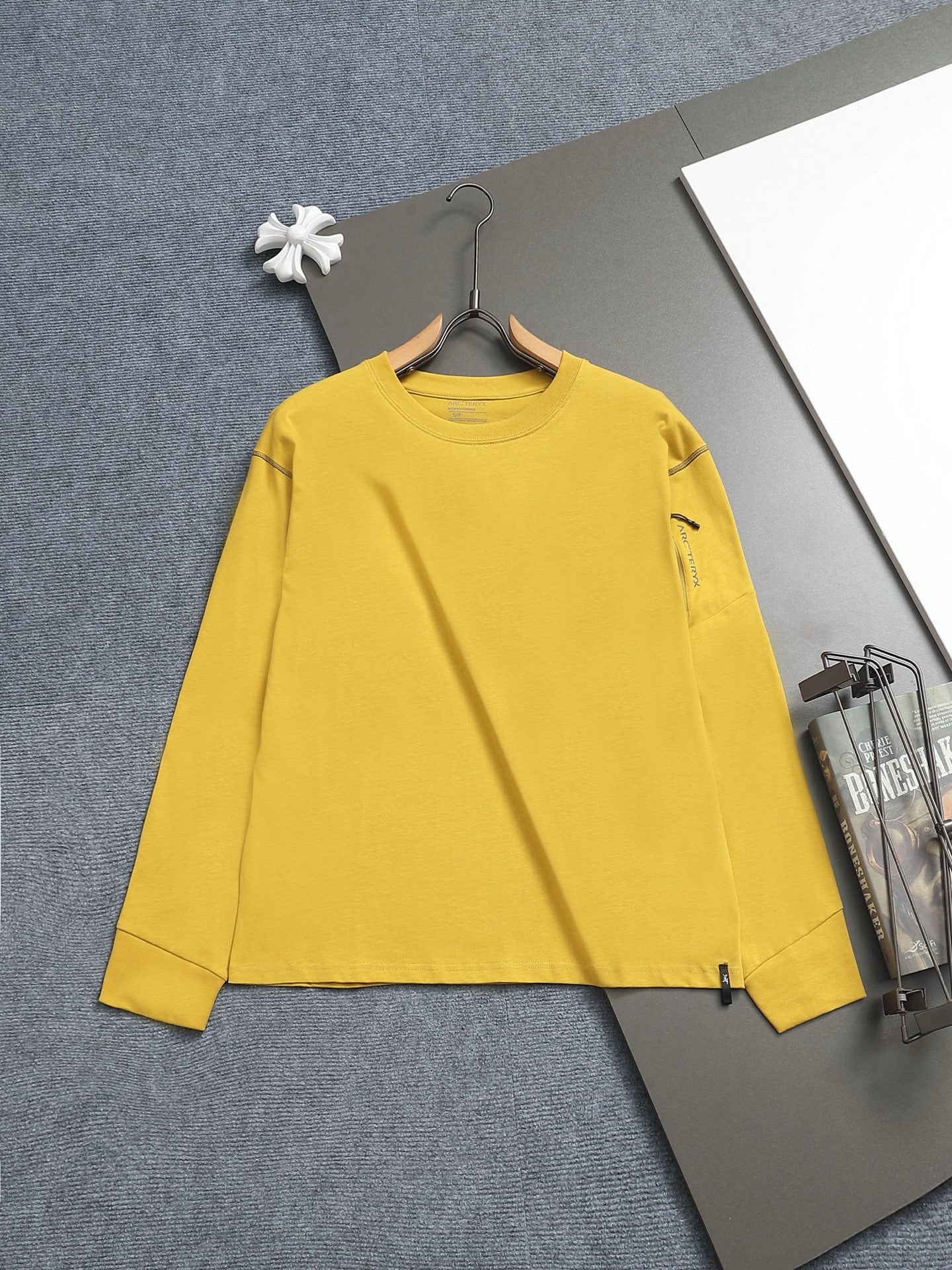 LuxluxHouse Best Quality Clothes T-shirt Arcteryx