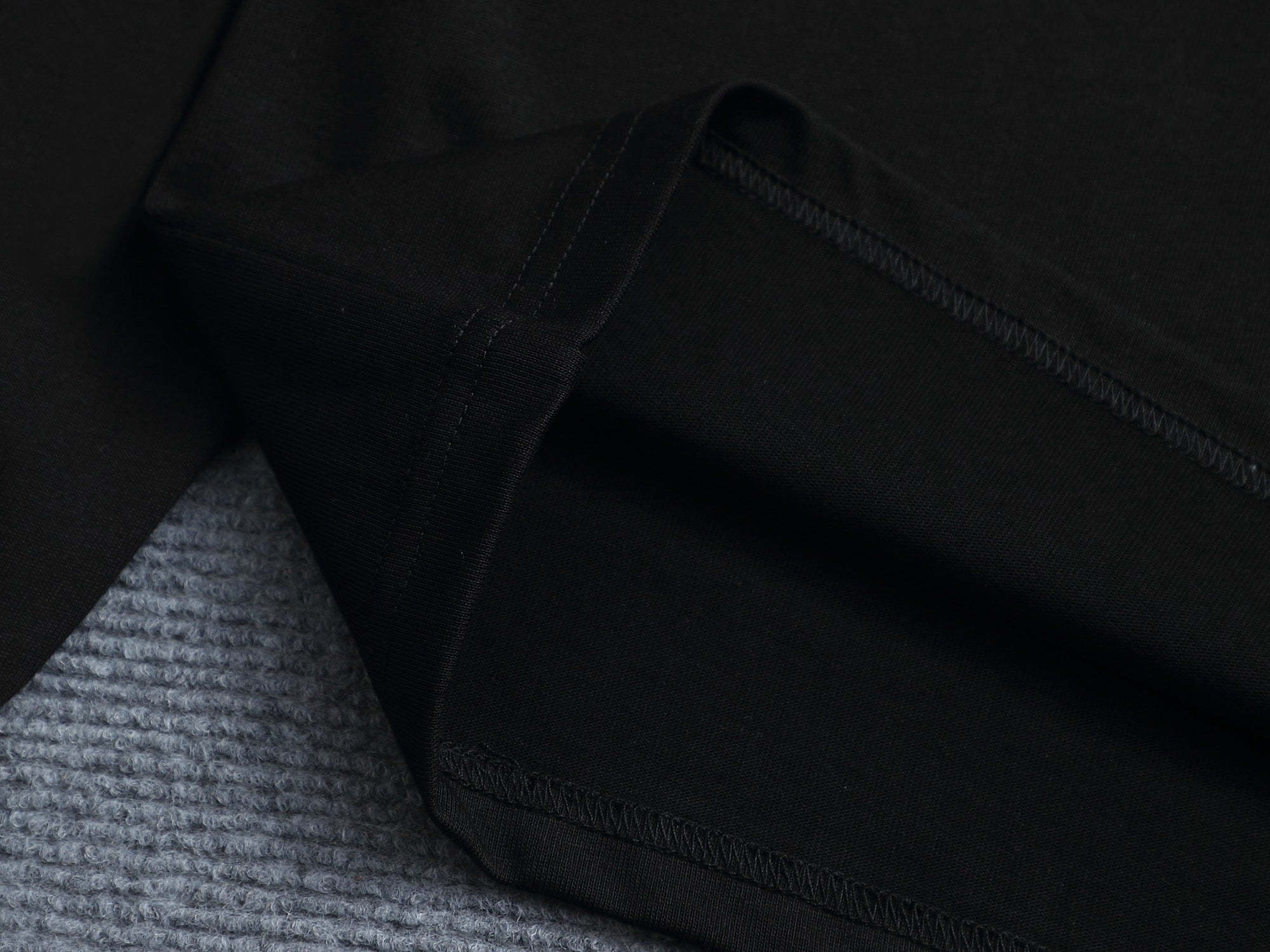 LuxluxHouse Best Quality Clothes T-shirt Arcteryx