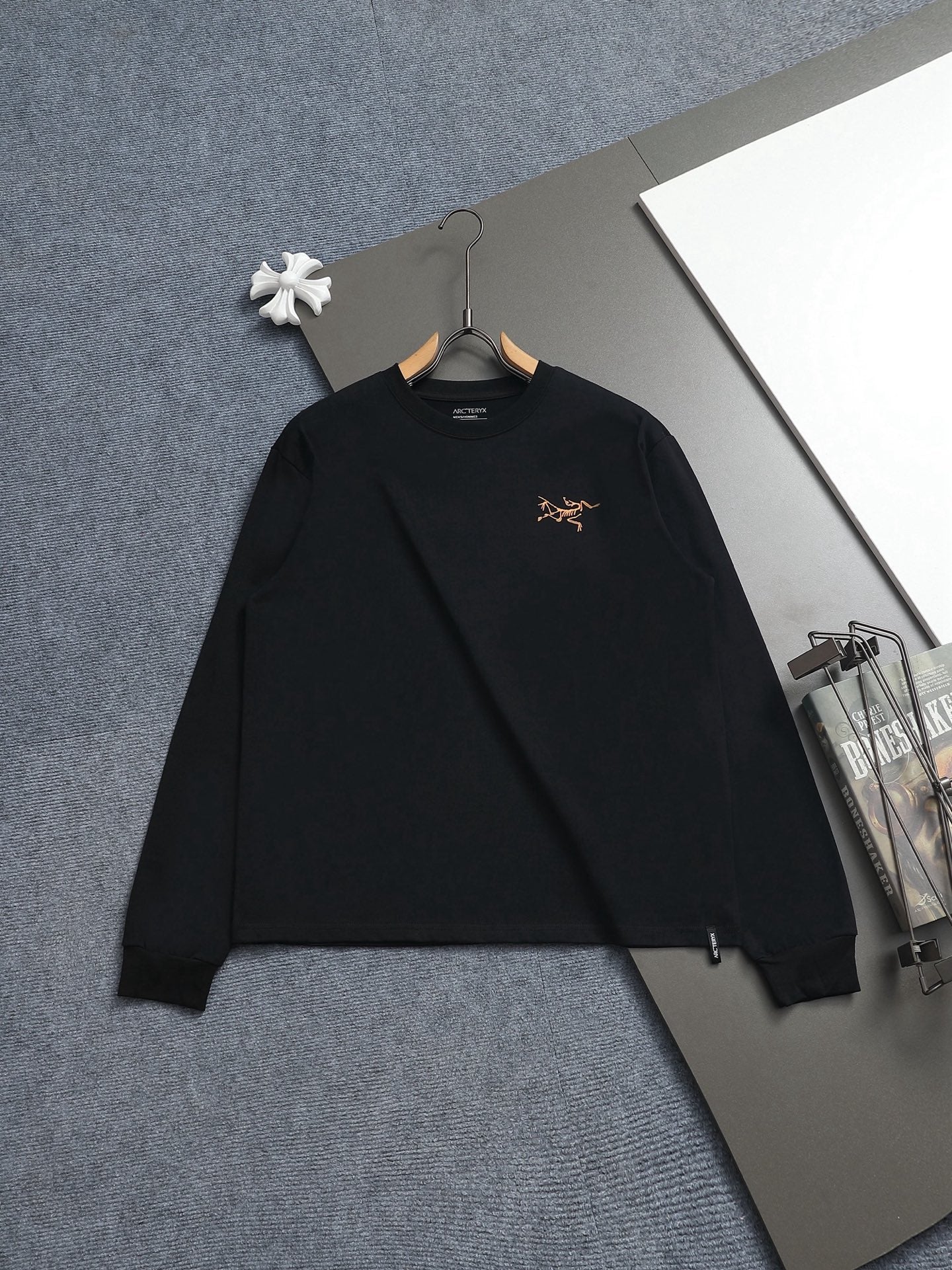 LuxluxHouse Best Quality Clothes T-shirt Arcteryx
