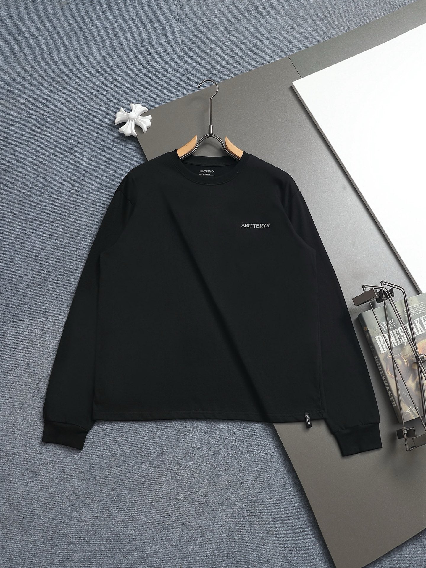 LuxluxHouse Best Quality Clothes T-shirt Arcteryx