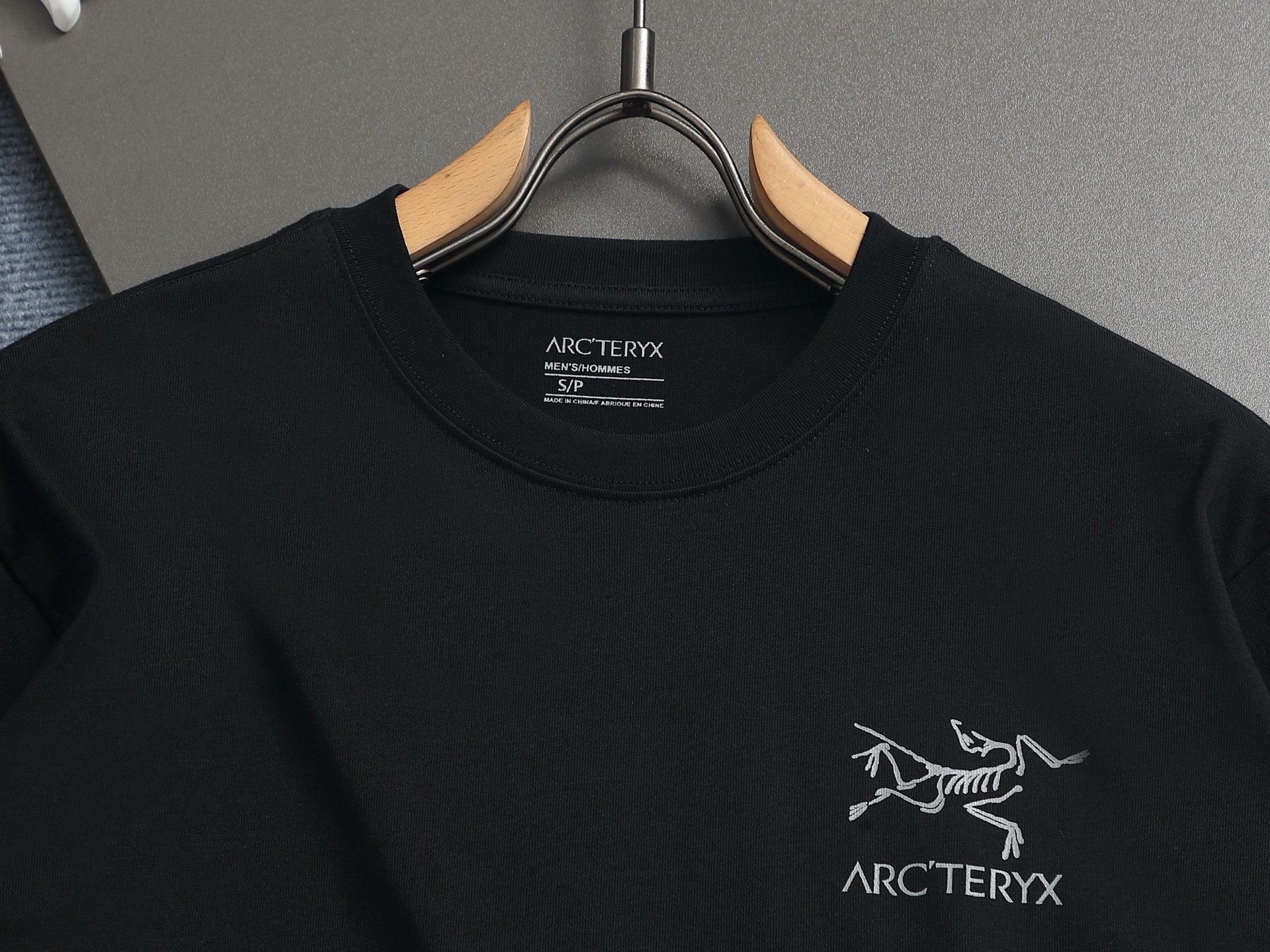 LuxluxHouse Best Quality Clothes T-shirt Arcteryx