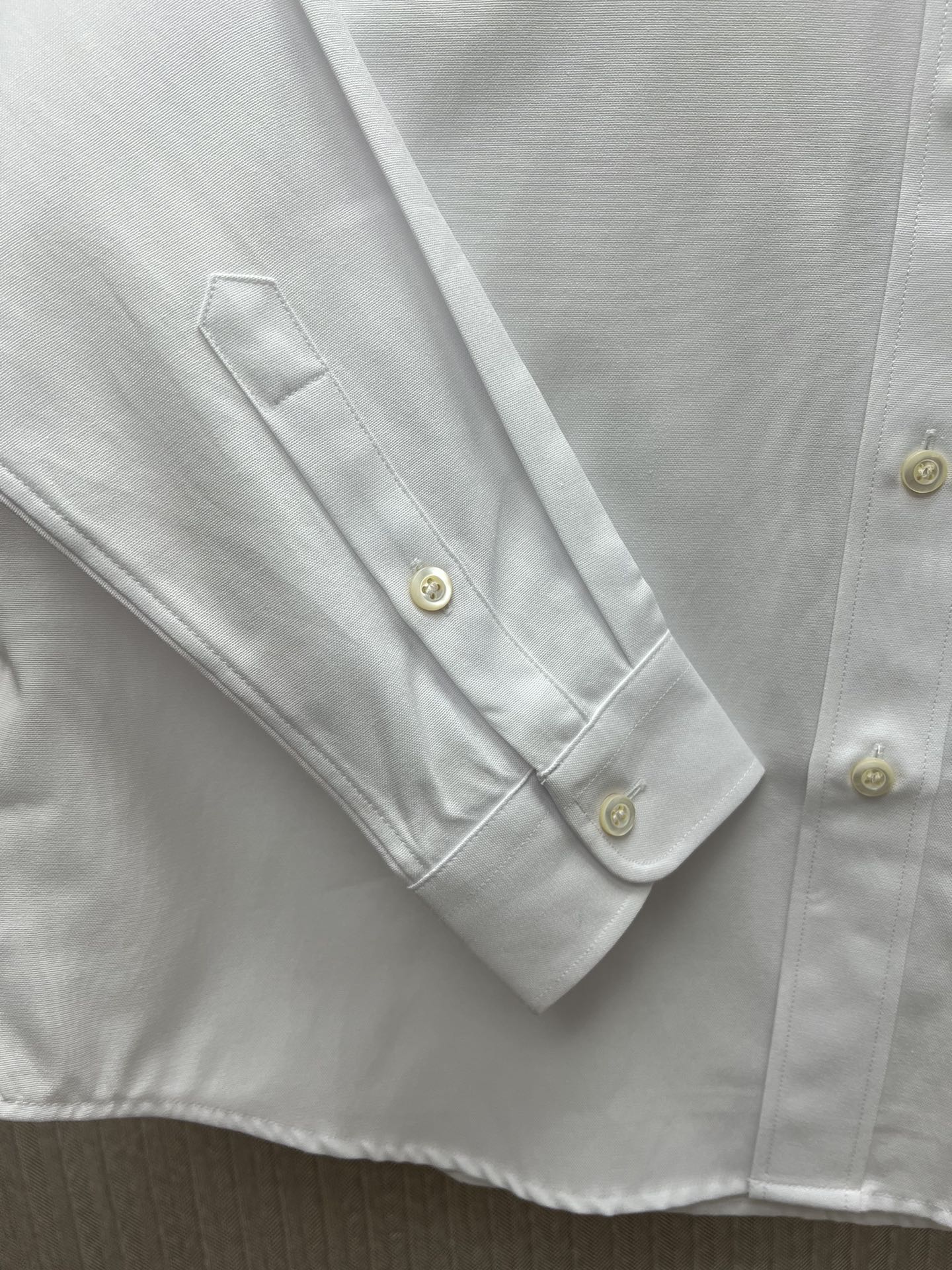 LuxluxHouse Best Quality Clothes Shirts&Polo Prada