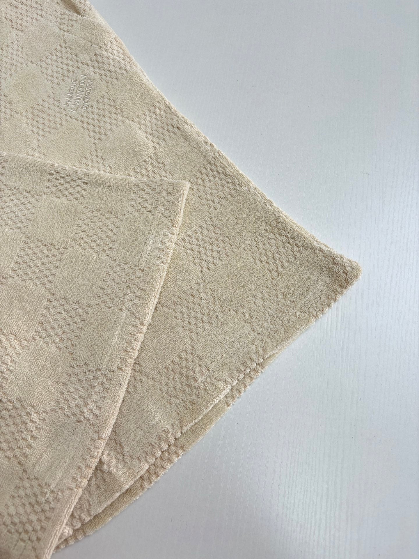 LuxluxHouse Best Quality Clothes Pants Louis Vuitton