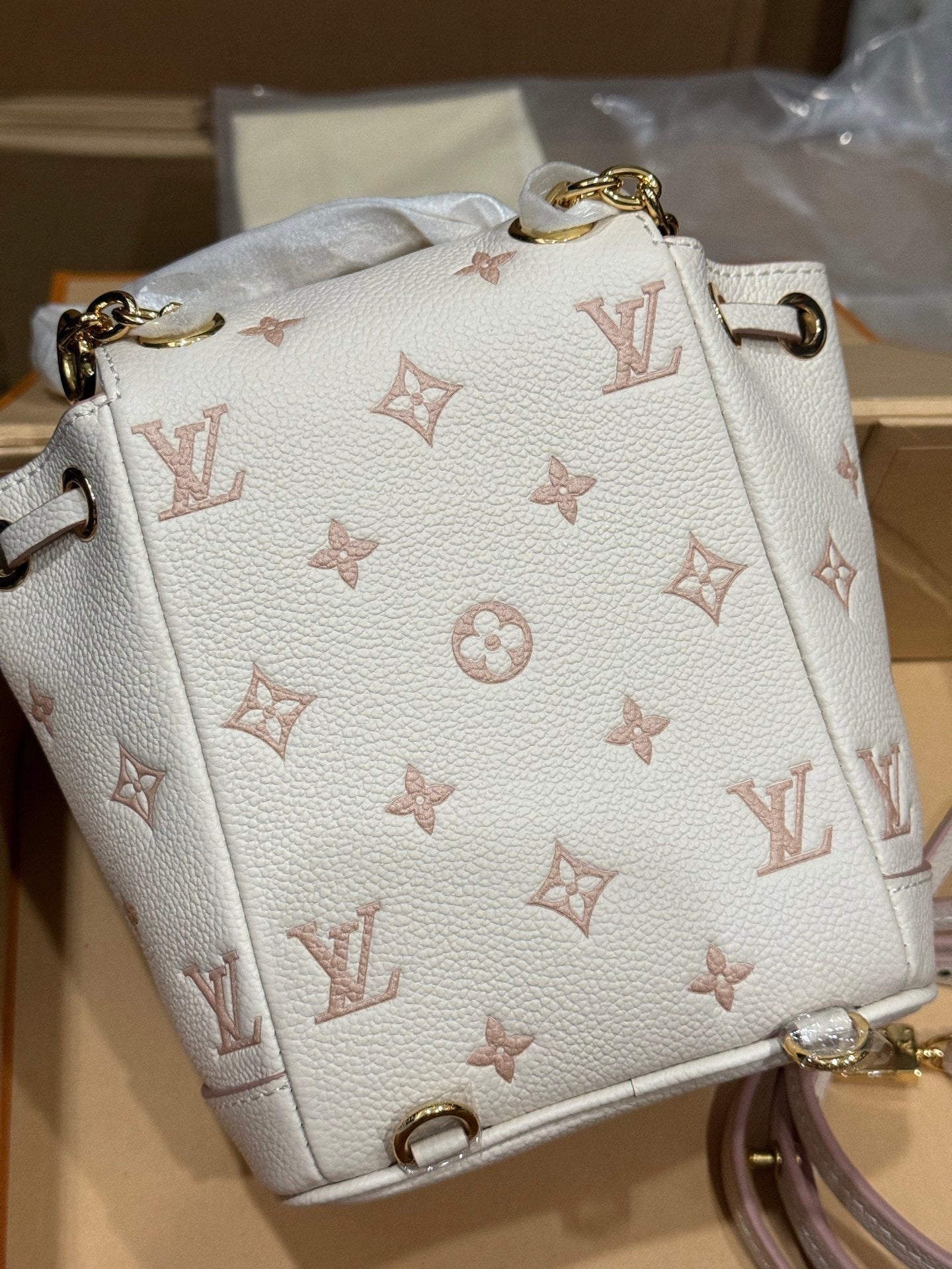 LuxluxHouse Best Quality Bags  Louis Vuitton