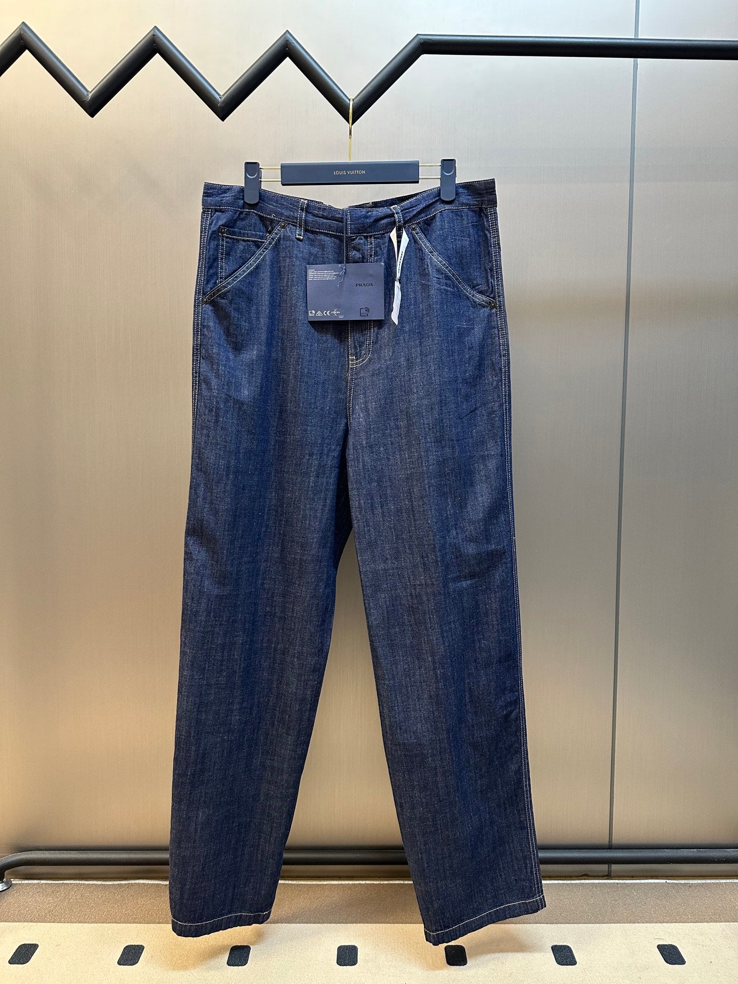 LuxluxHouse Best Quality Clothes Pants Prada