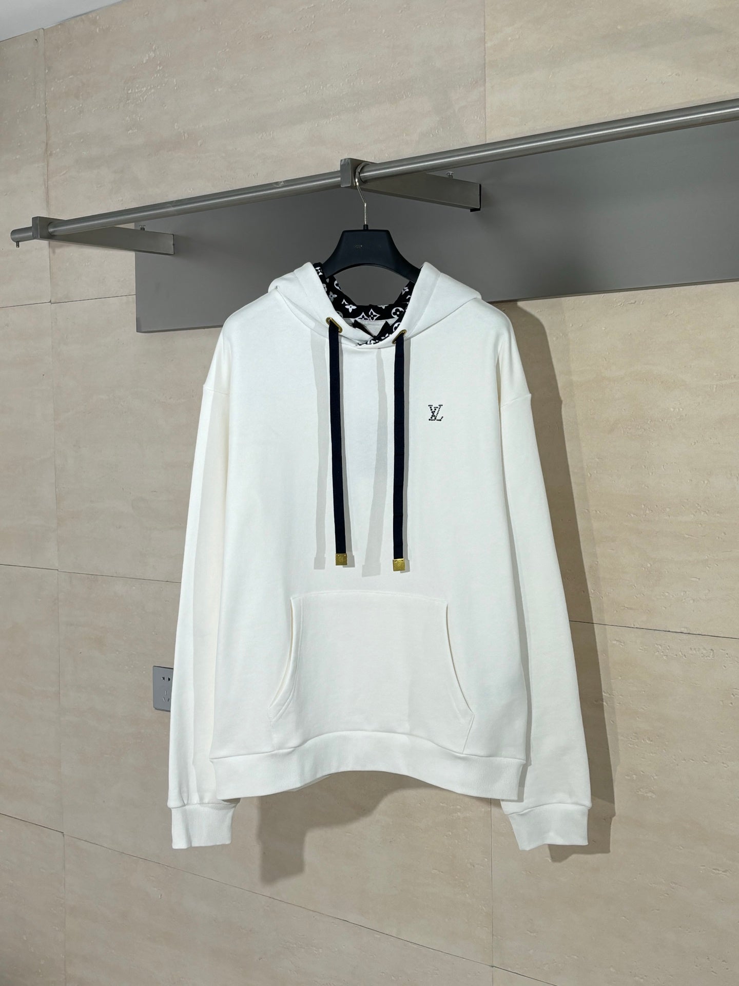 LuxluxHouse Best Quality Clothes Hoodie & Sweater Louis Vuitton