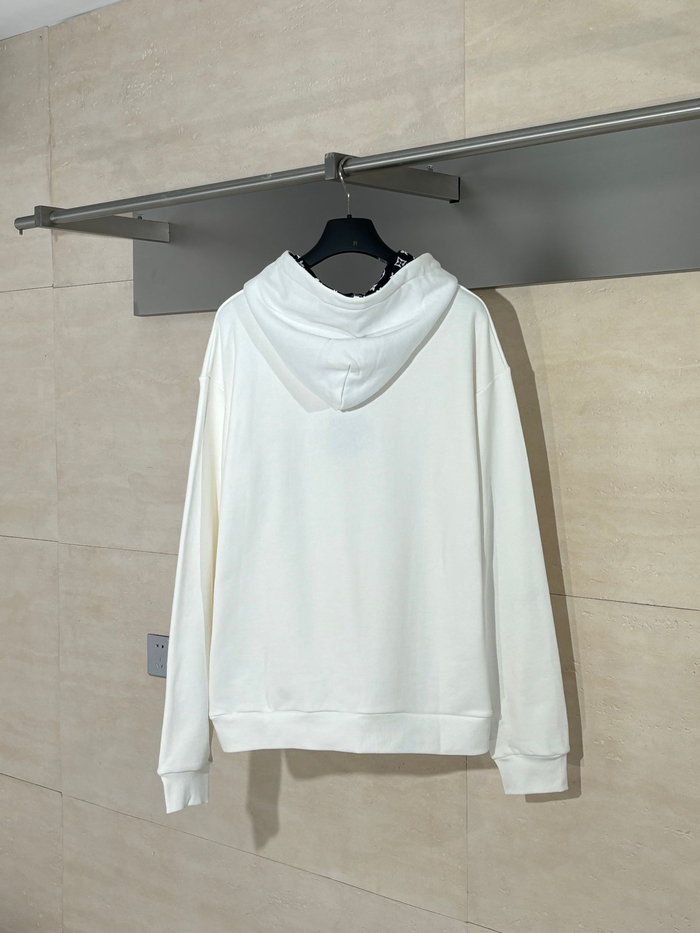 LuxluxHouse Best Quality Clothes Hoodie & Sweater Louis Vuitton