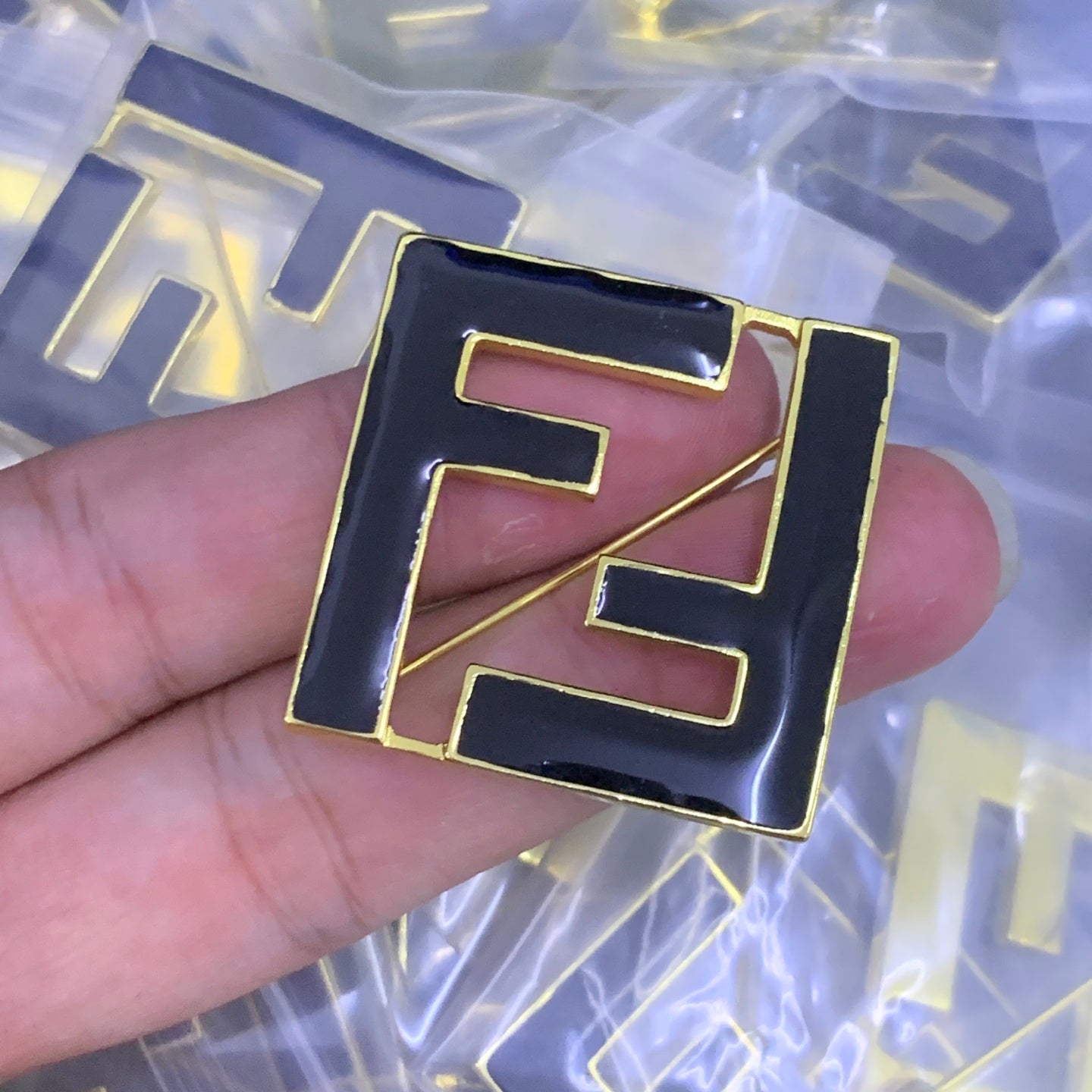 LuxluxHouse Low Price And High Quality Accessories Fendi