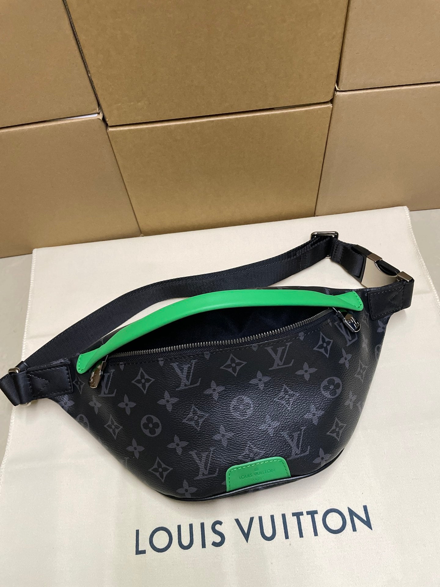 LuxluxHouse Best Quality Bags Louis Vuitton Men
