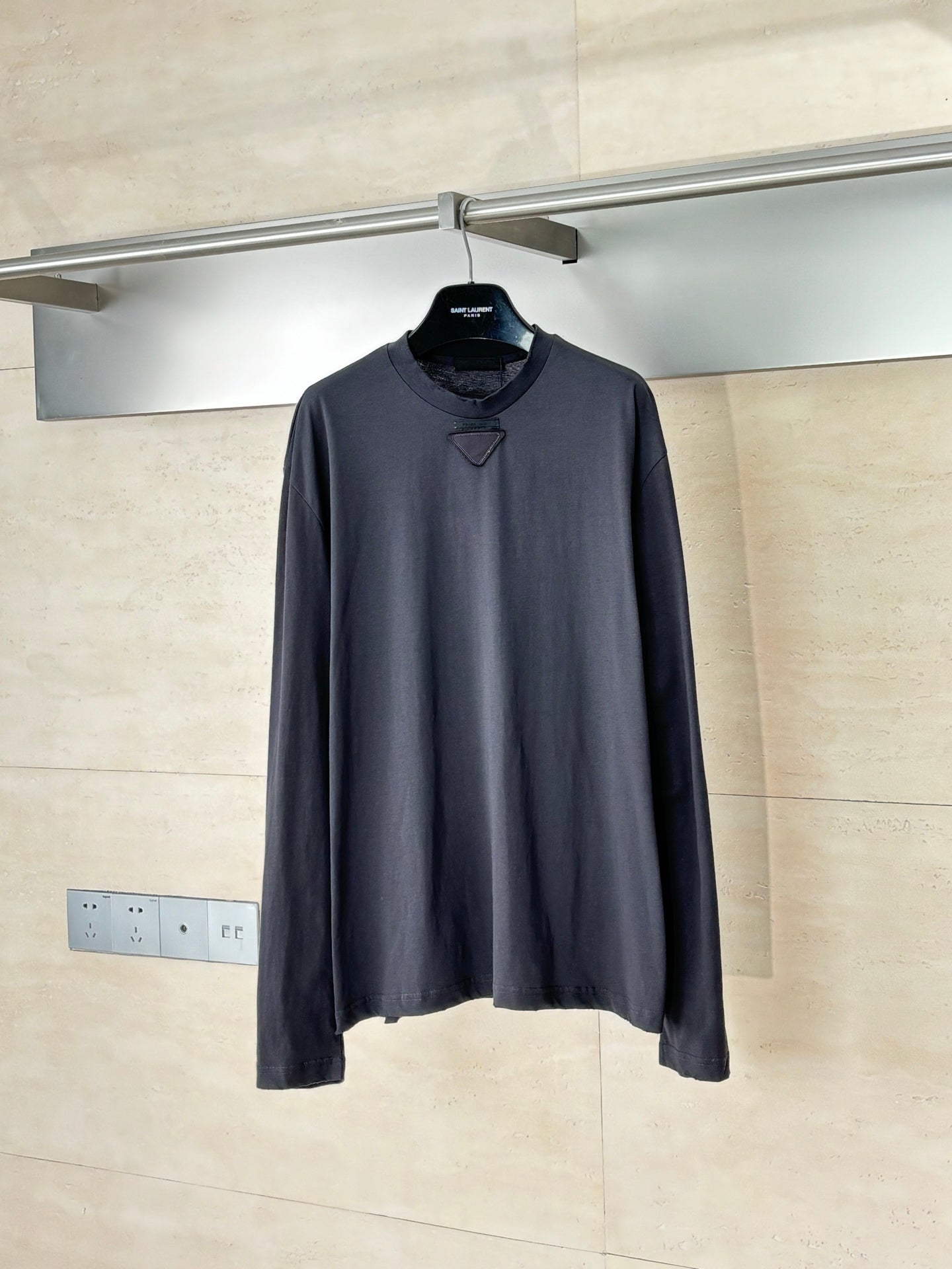 LuxluxHouse Best Quality Clothes T-shirt Prada