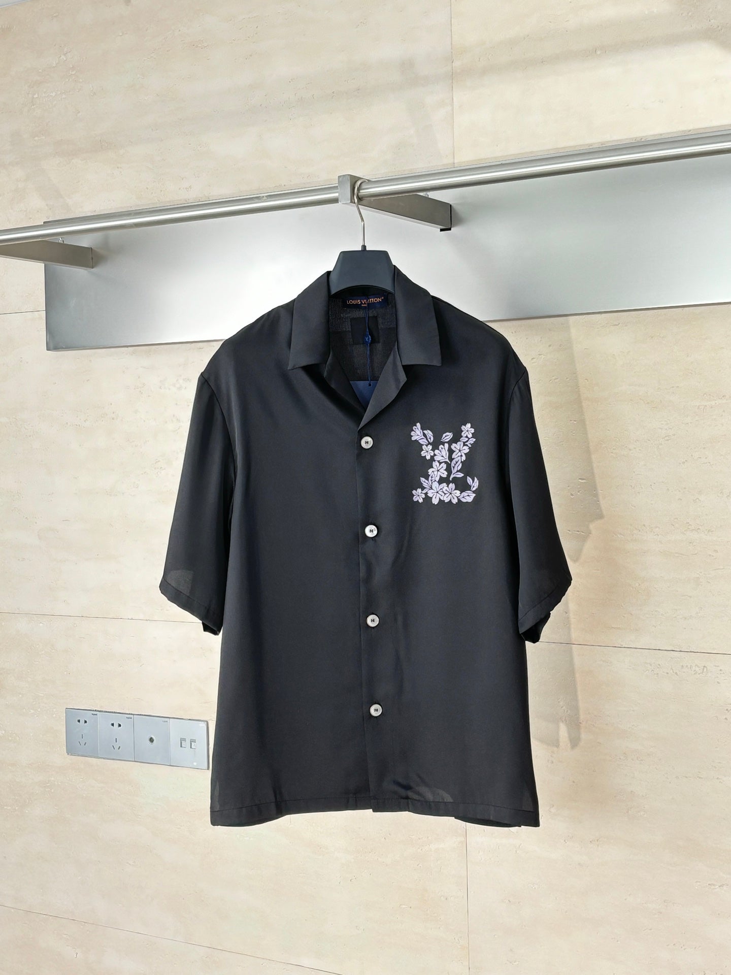 LuxluxHouse Best Quality Clothes Shirts&Polo Louis Vuitton