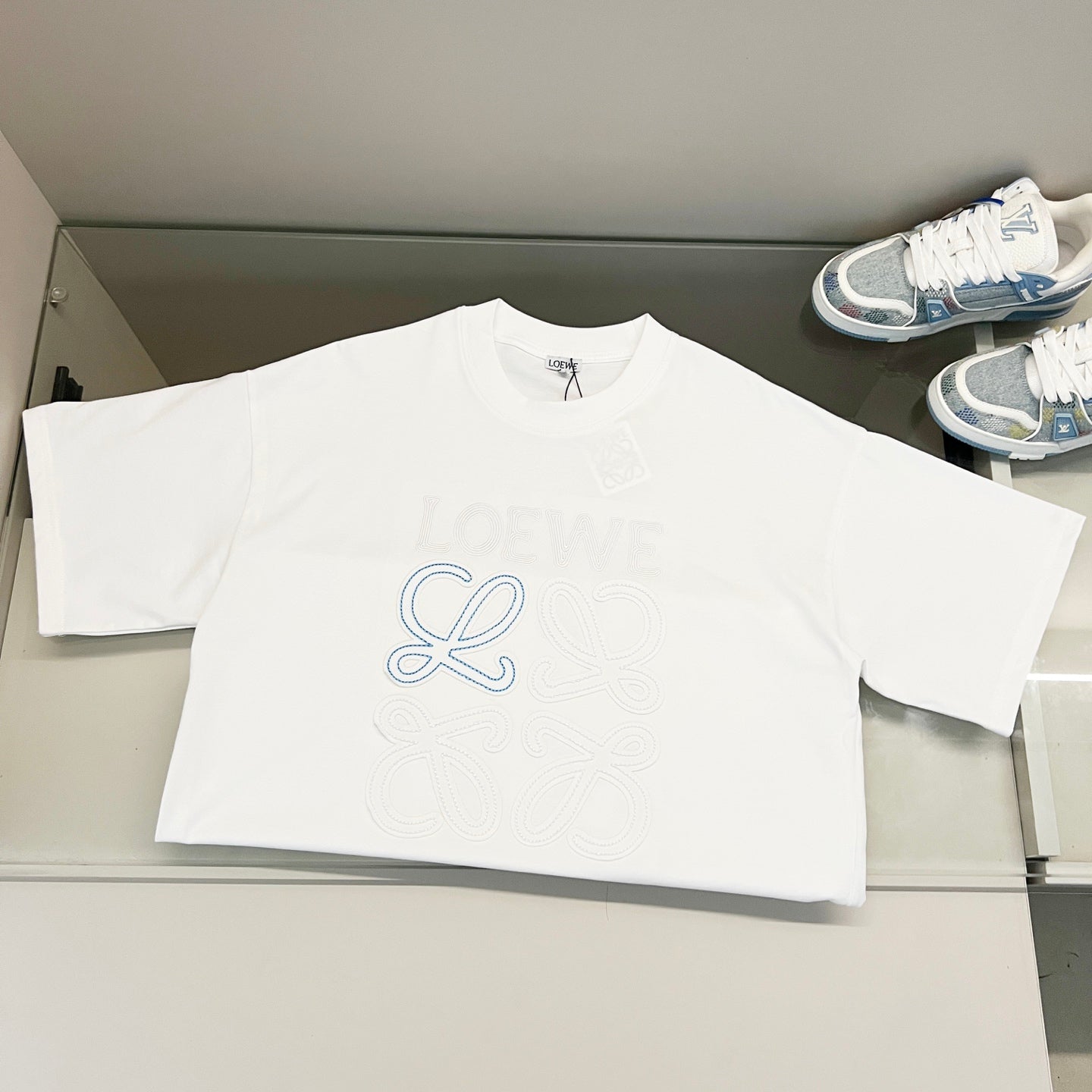 LuxluxHouse Best Quality Clothes T-shirt Loewe