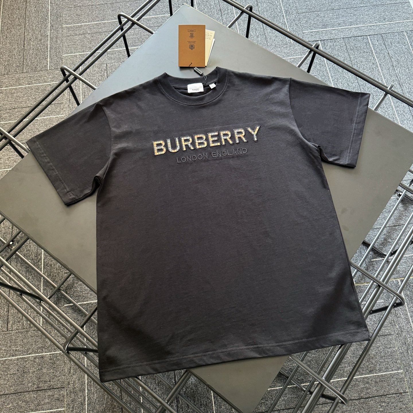 LuxluxHouse Best Quality Clothes Burberry T-shirt