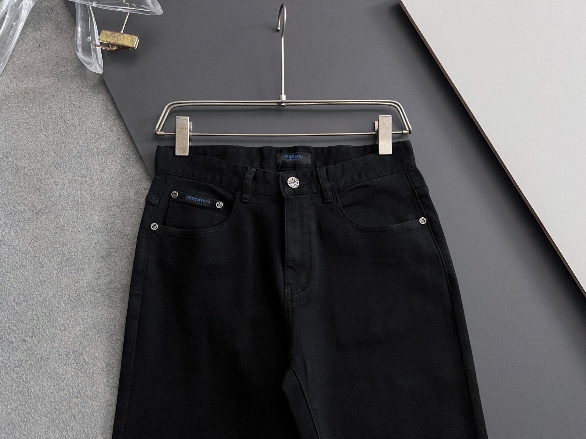 LuxluxHouse Best Quality Clothes Pants Prada