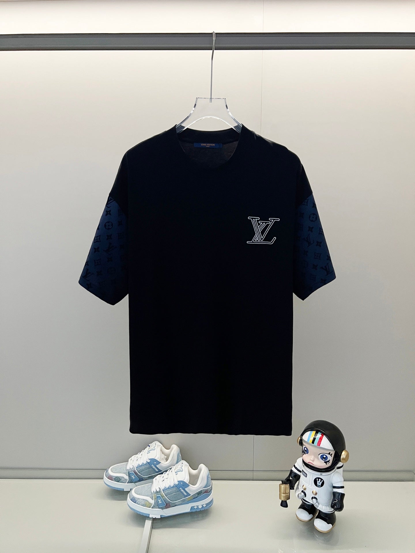 LuxluxHouse Best Quality Clothes T-shirt Louis Vuitton