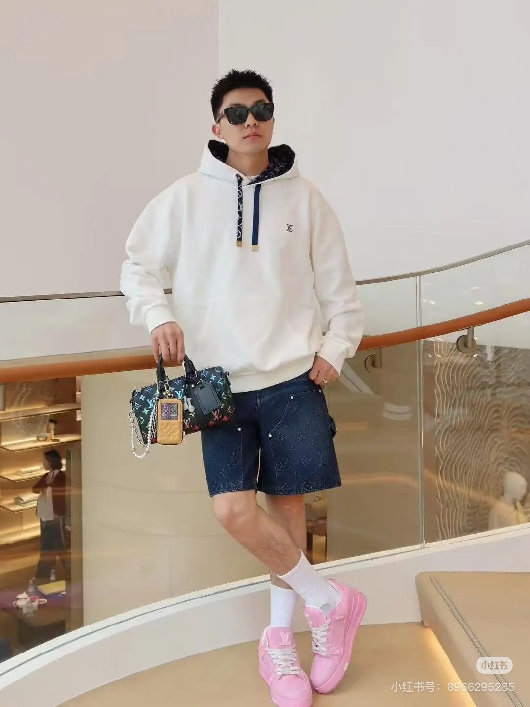 LuxluxHouse Best Quality Clothes Hoodie & Sweater Louis Vuitton