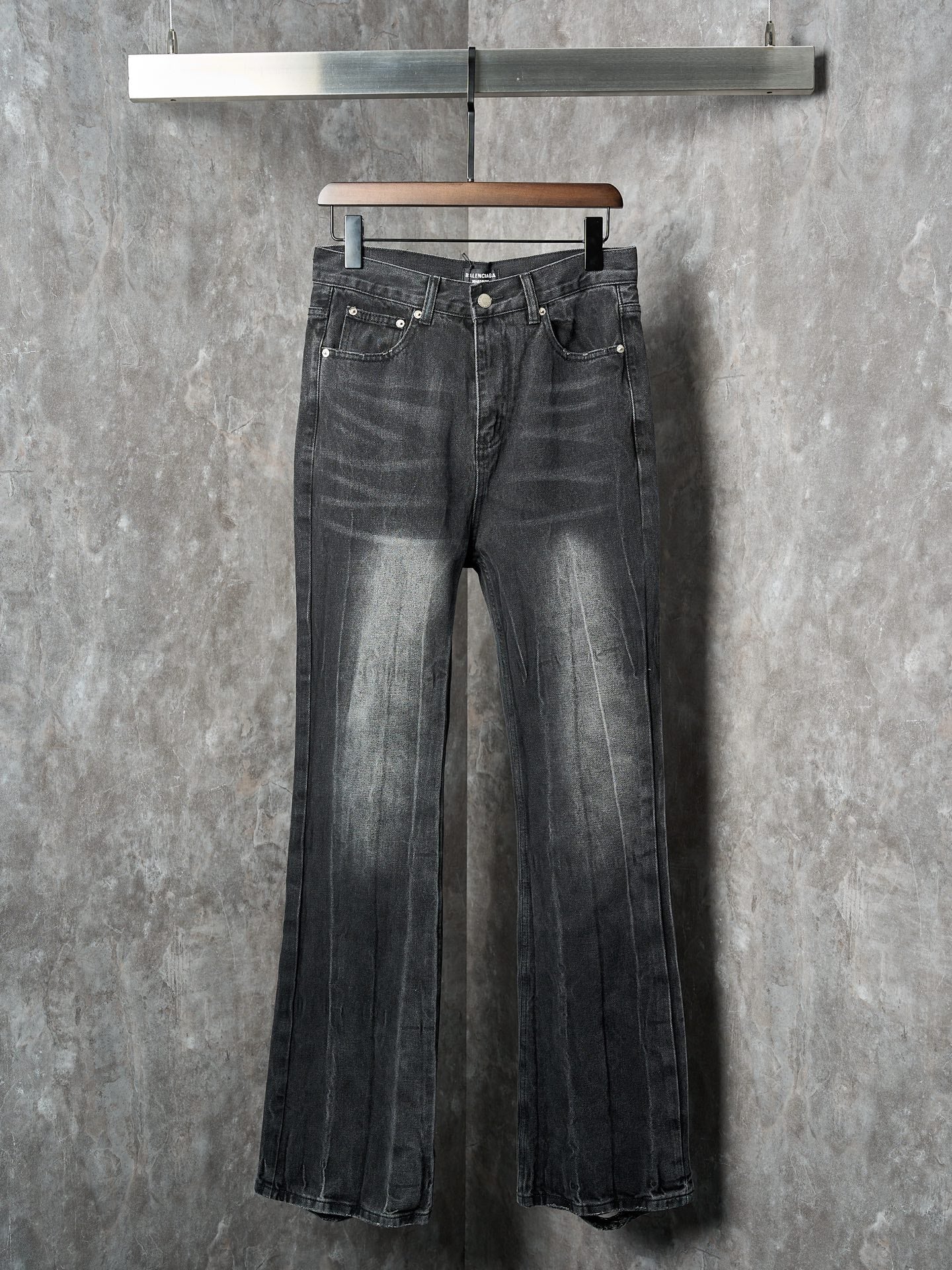 LuxluxHouse Best Quality Clothes Balenciaga Pants