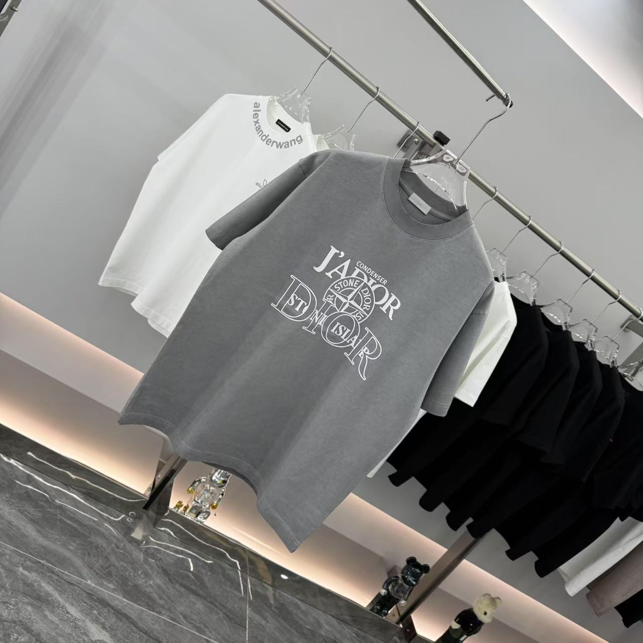 LuxluxHouse Best Quality Clothes T-shirt Dior