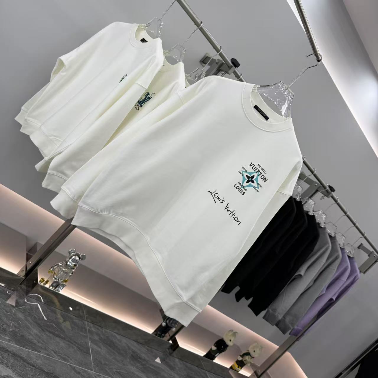 LuxluxHouse Best Quality Clothes Hoodie & Sweater Louis Vuitton