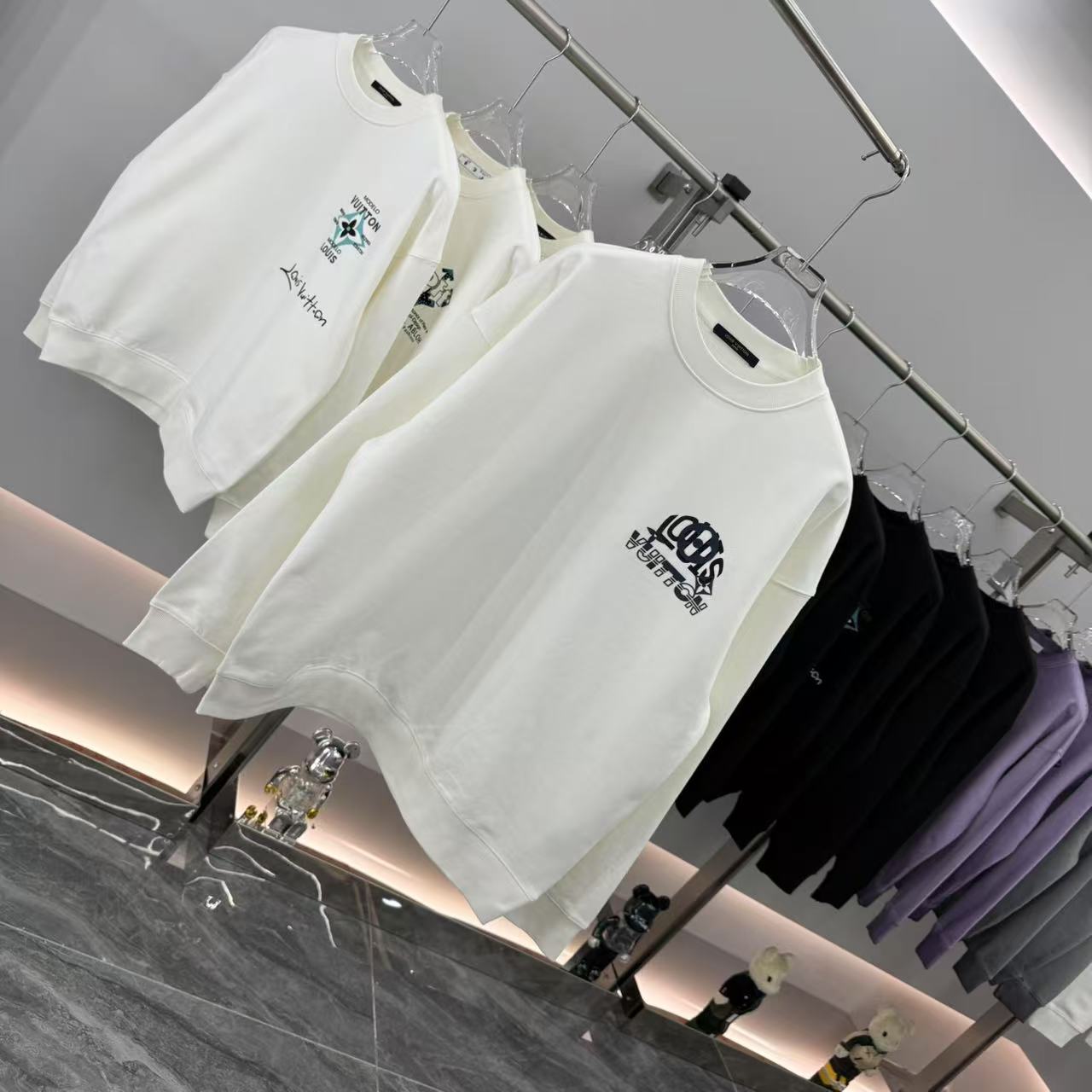 LuxluxHouse Best Quality Clothes Hoodie & Sweater Louis Vuitton