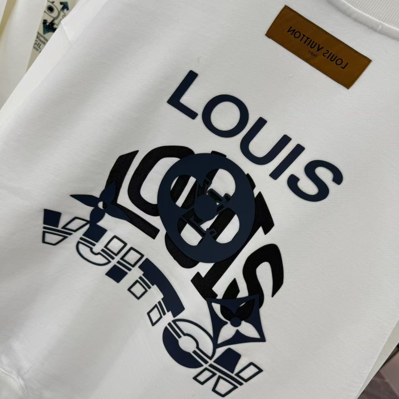 LuxluxHouse Best Quality Clothes Hoodie & Sweater Louis Vuitton