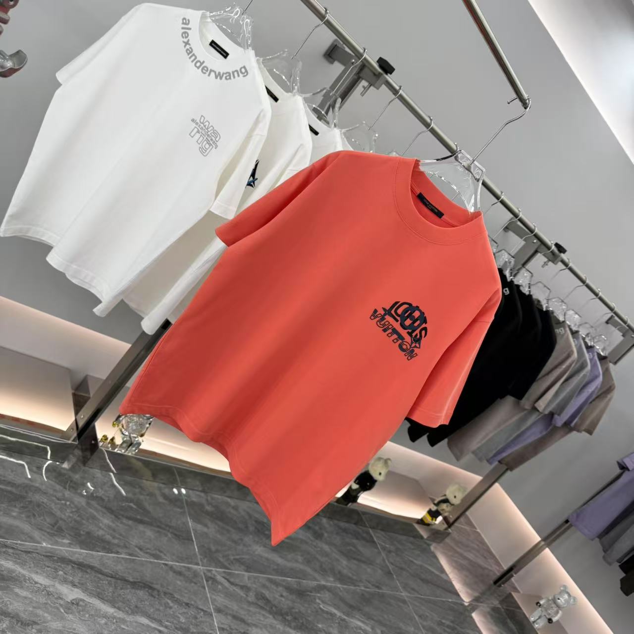 LuxluxHouse Best Quality Clothes T-shirt Louis Vuitton