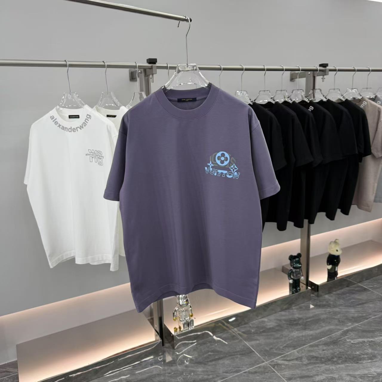 LuxluxHouse Best Quality Clothes T-shirt Louis Vuitton