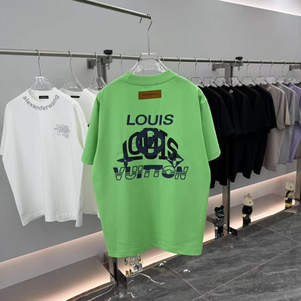 LuxluxHouse Best Quality Clothes T-shirt Louis Vuitton