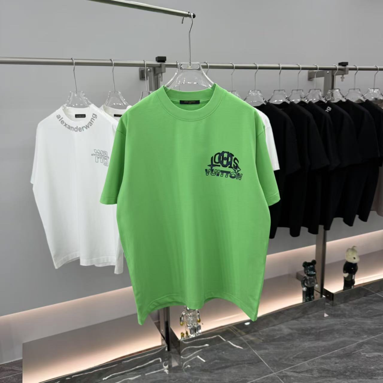 LuxluxHouse Best Quality Clothes T-shirt Louis Vuitton