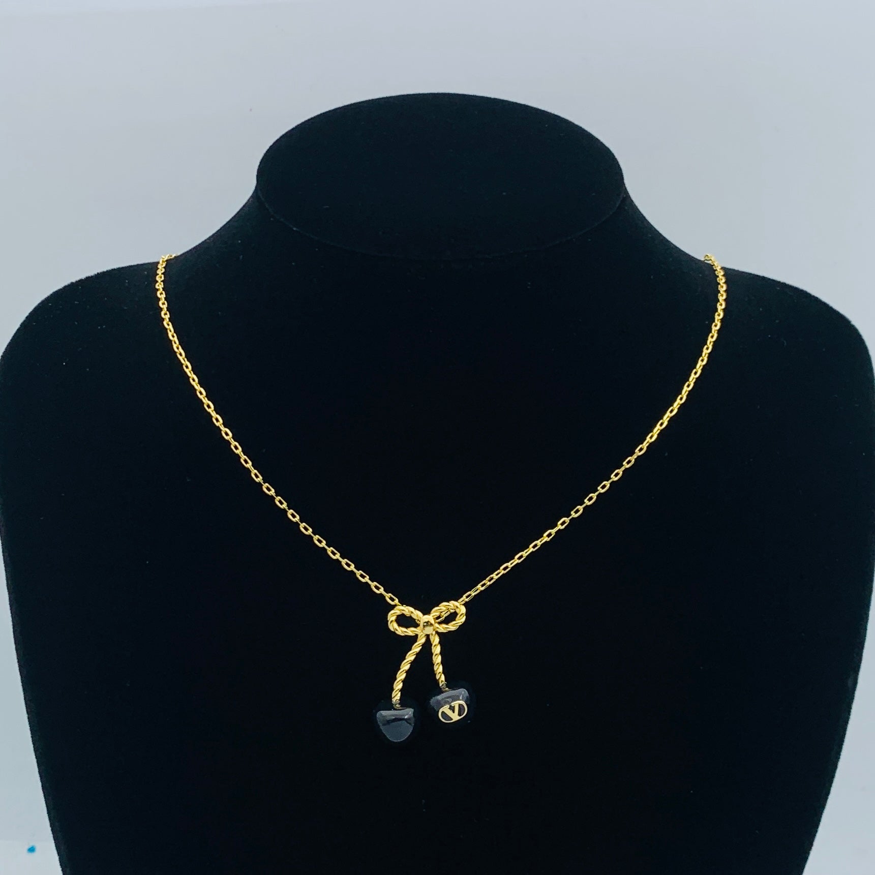 LuxluxHouse Low Price And High Quality Accessories Valentino