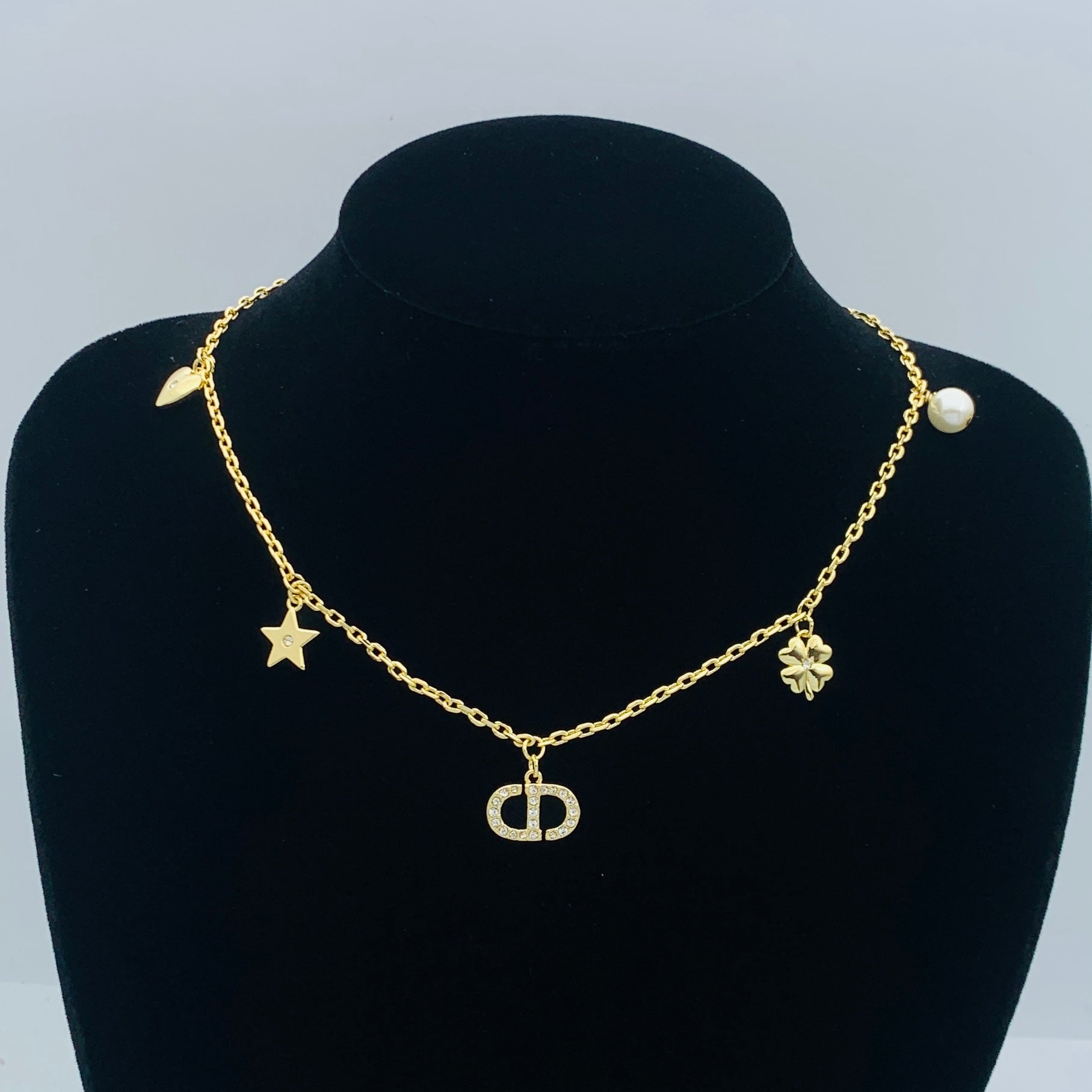 LuxluxHouse Low Price And High Quality Accessories Dior
