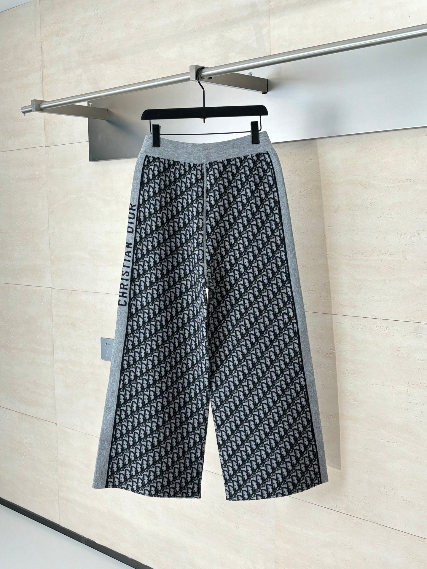 LuxluxHouse Best Quality Clothes Pants Dior