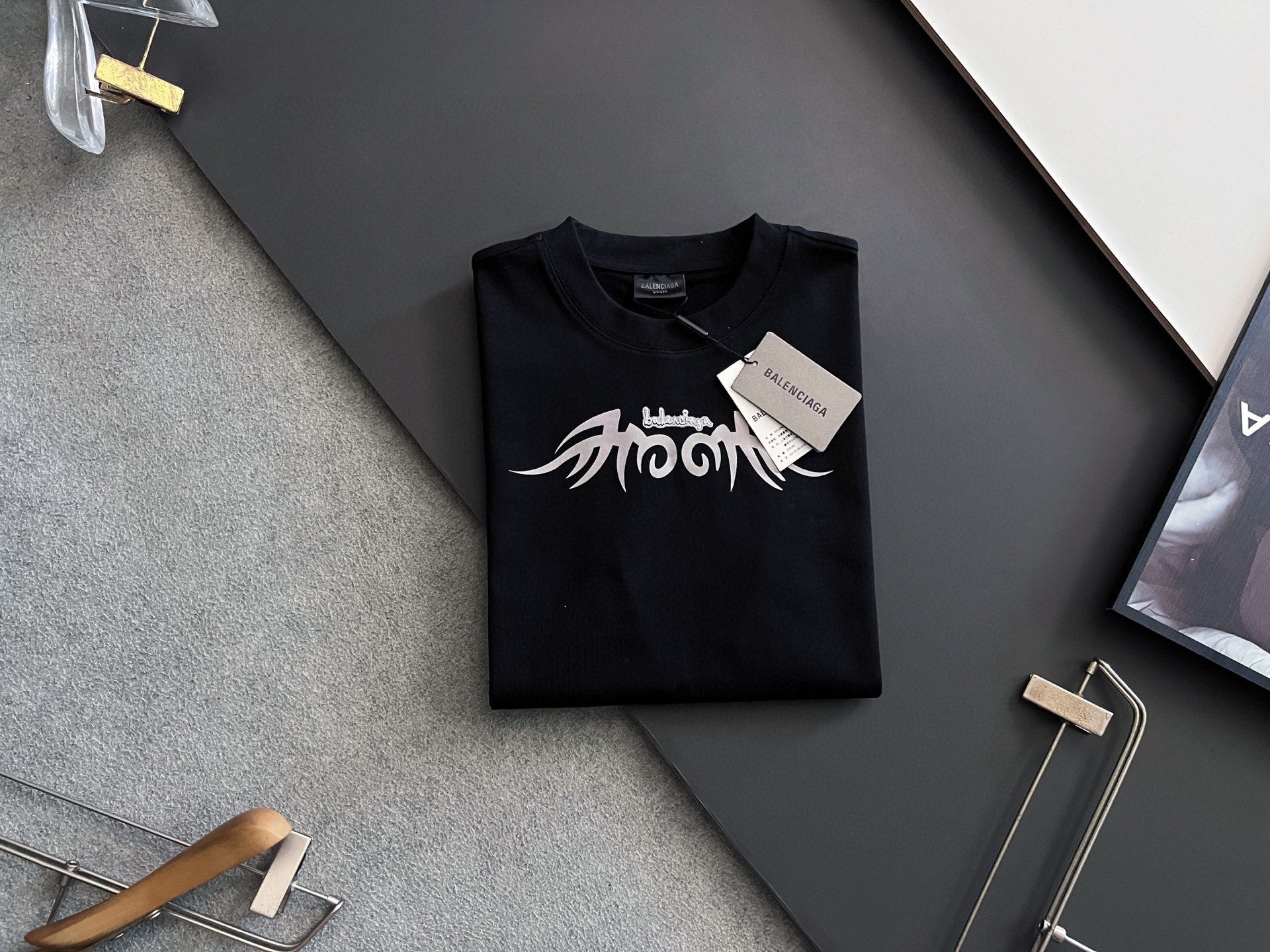 LuxluxHouse Best Quality Clothes Balenciaga T-shirt