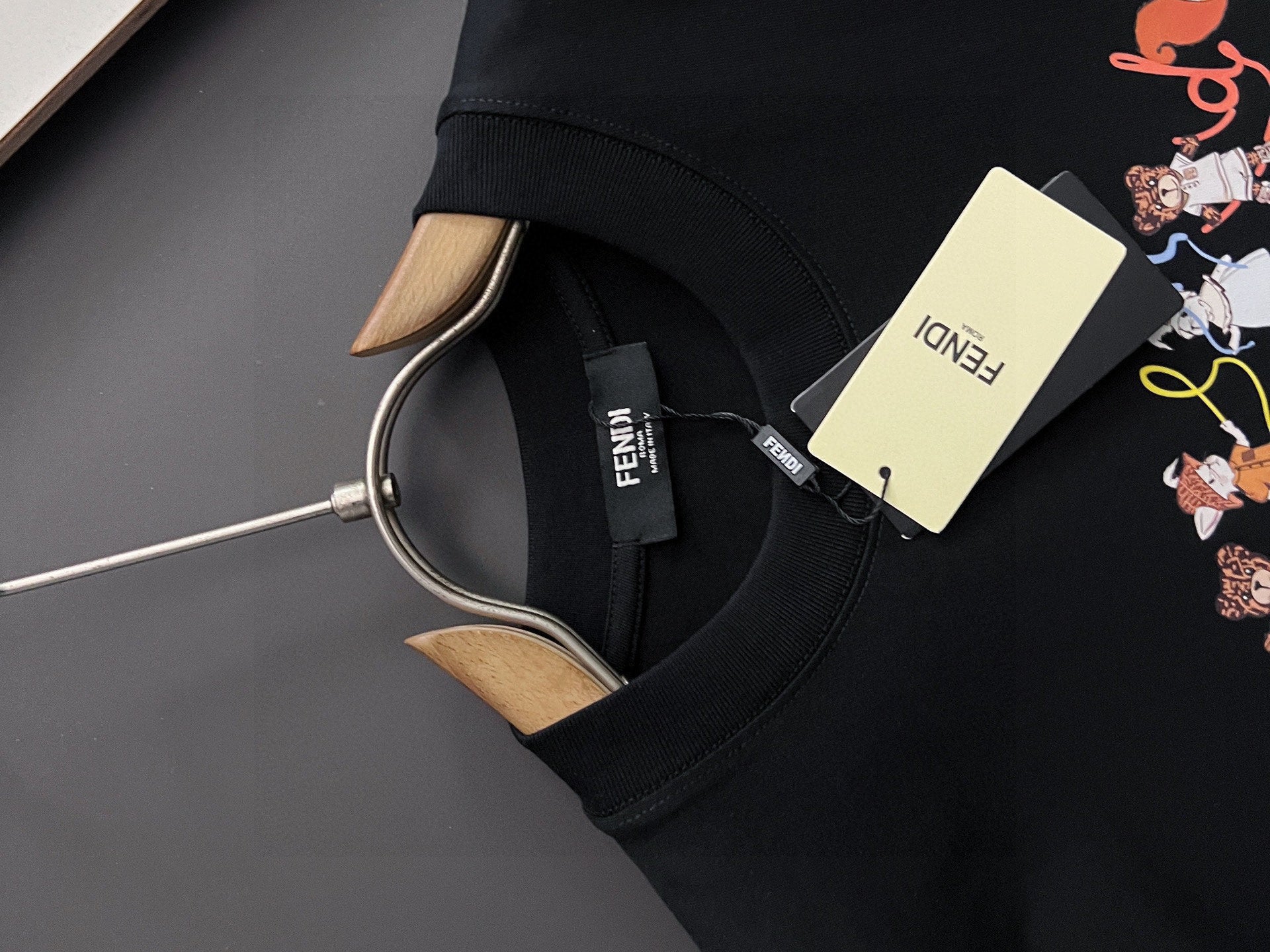 LuxluxHouse Best Quality Clothes Fendi T-shirt