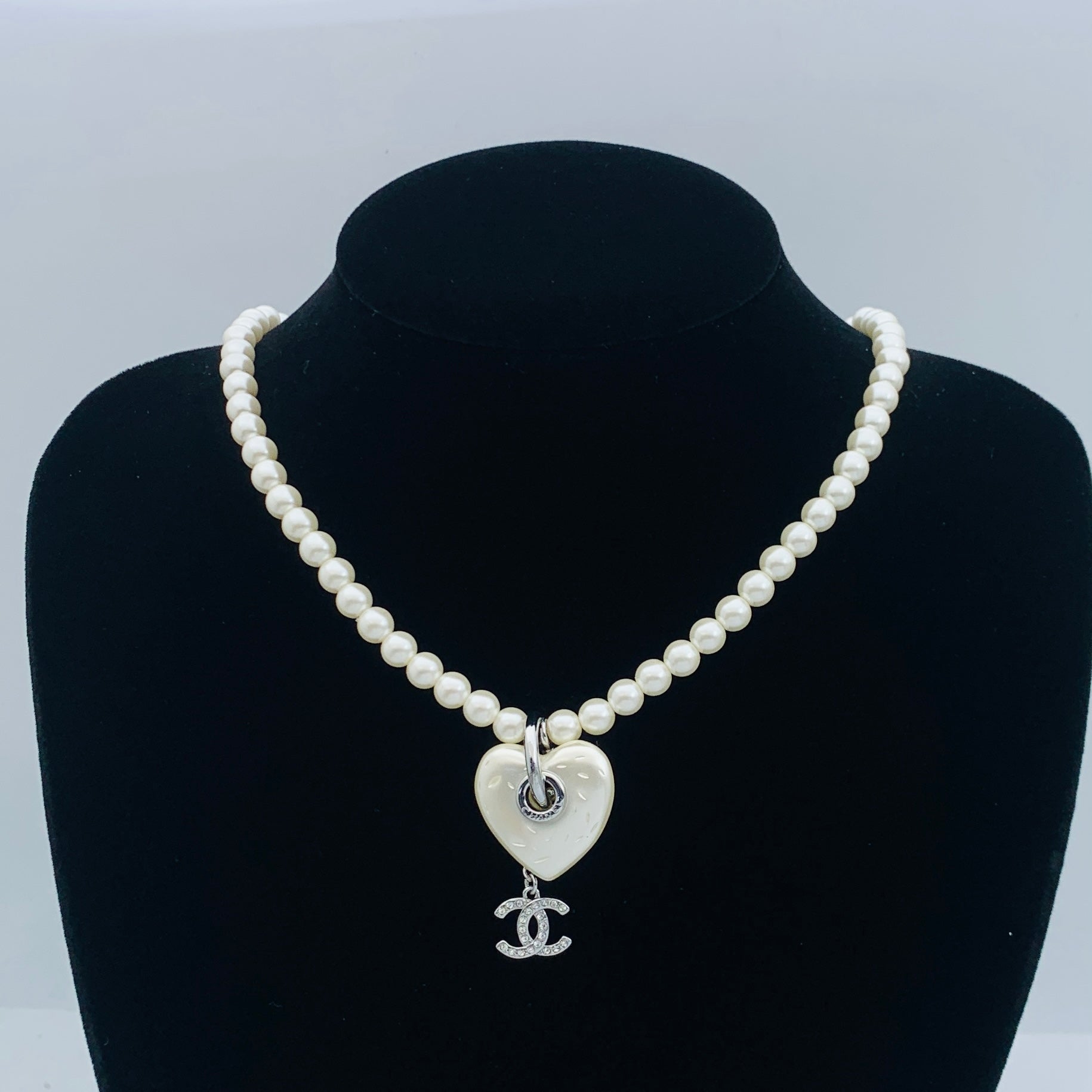 LuxluxHouse Low Price And High Quality Accessories Chanel