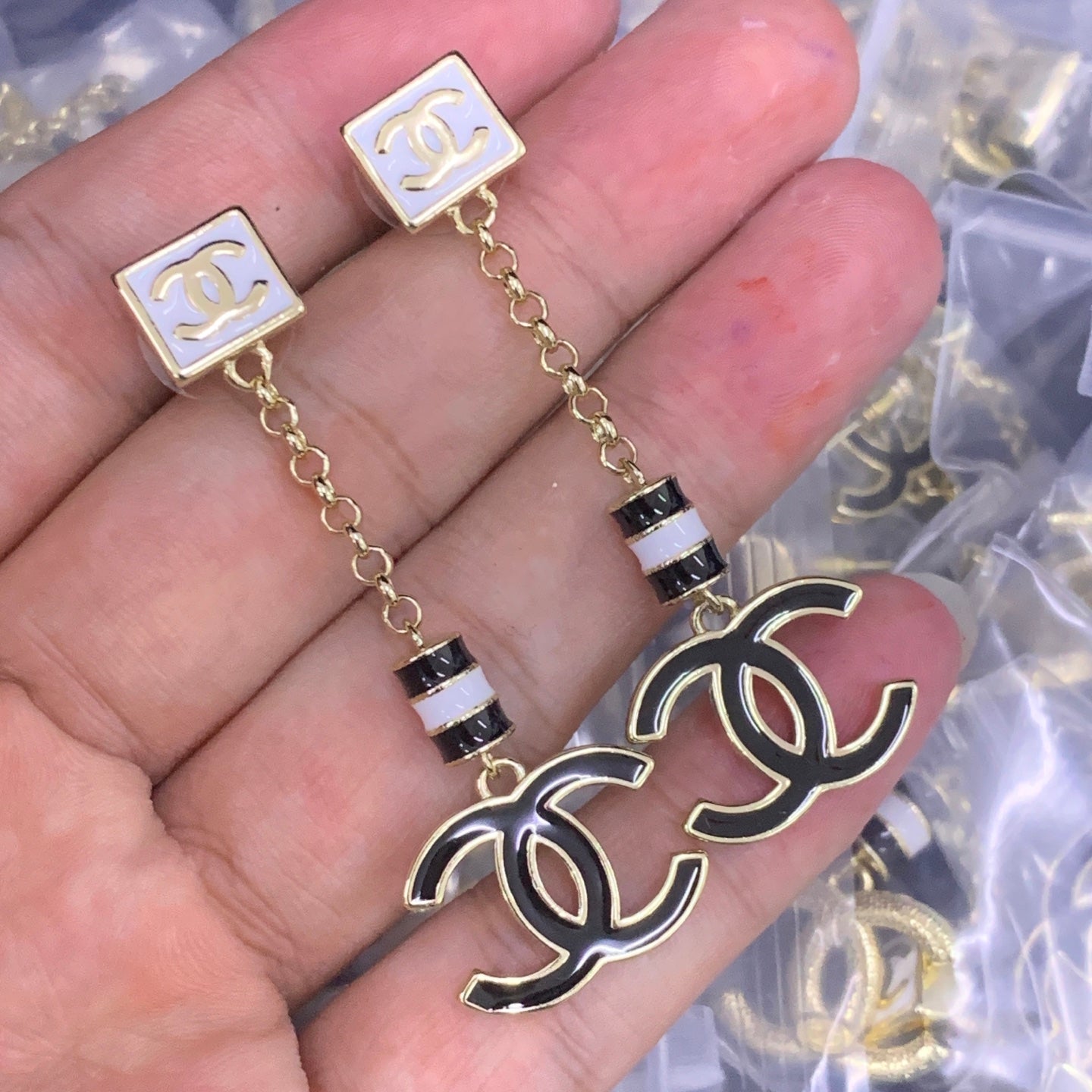 LuxluxHouse Low Price And High Quality Accessories Chanel