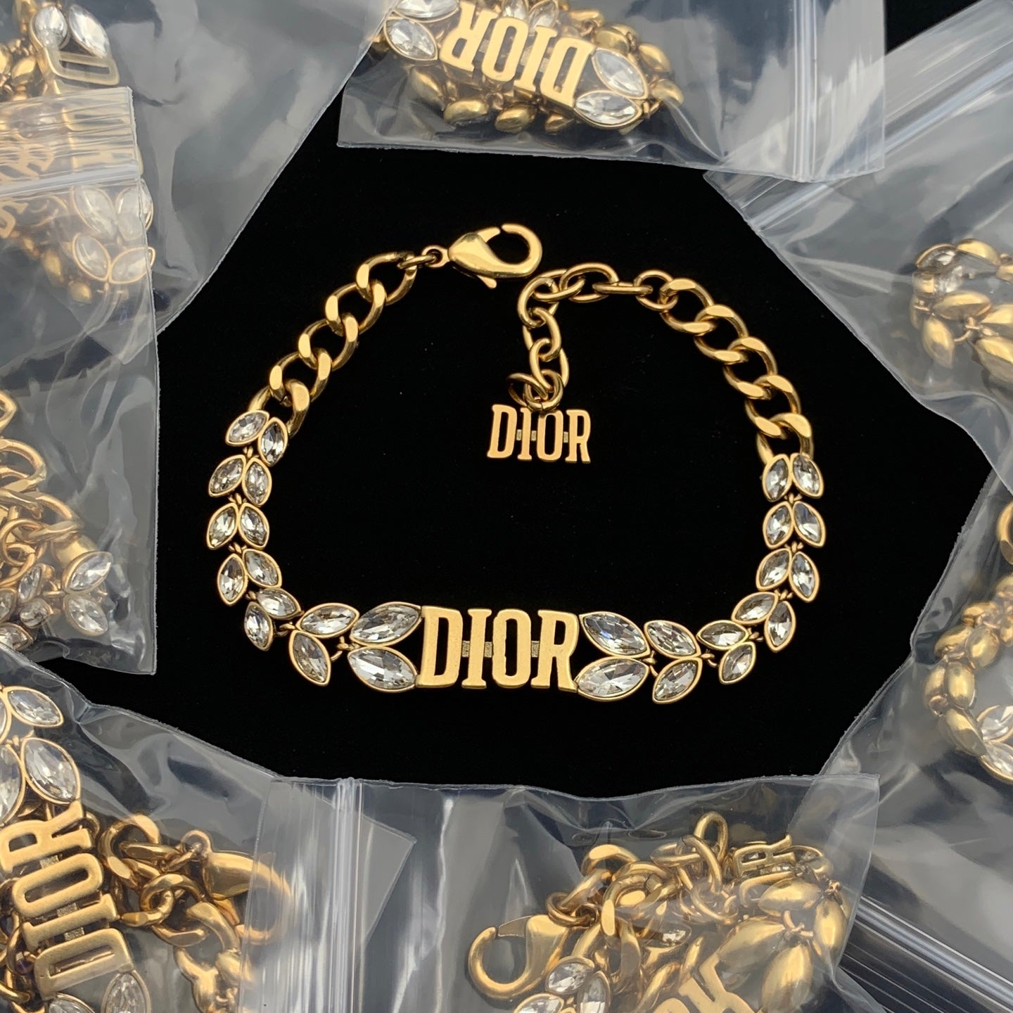 LuxluxHouse Low Price And High Quality Accessories Dior