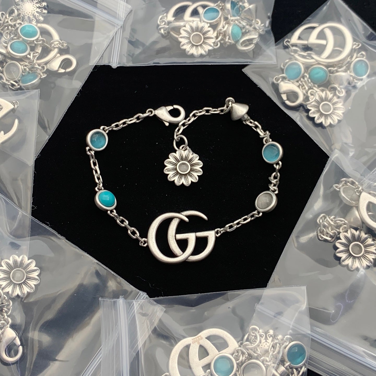 LuxluxHouse Low Price And High Quality Accessories Gucci
