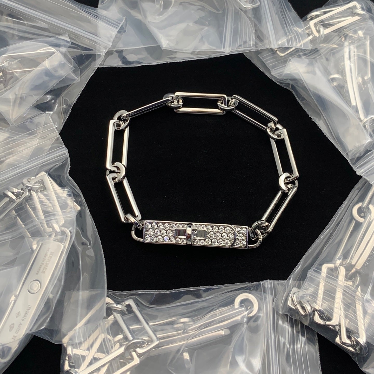 LuxluxHouse Low Price And High Quality Accessories Hermes